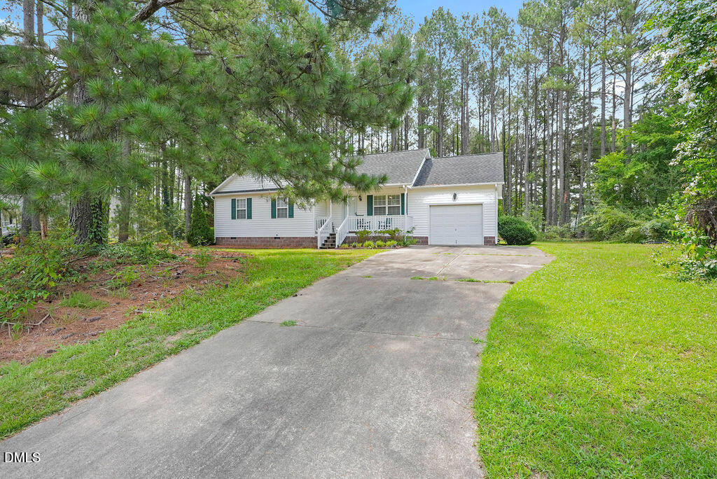 48 Hammerstone Drive