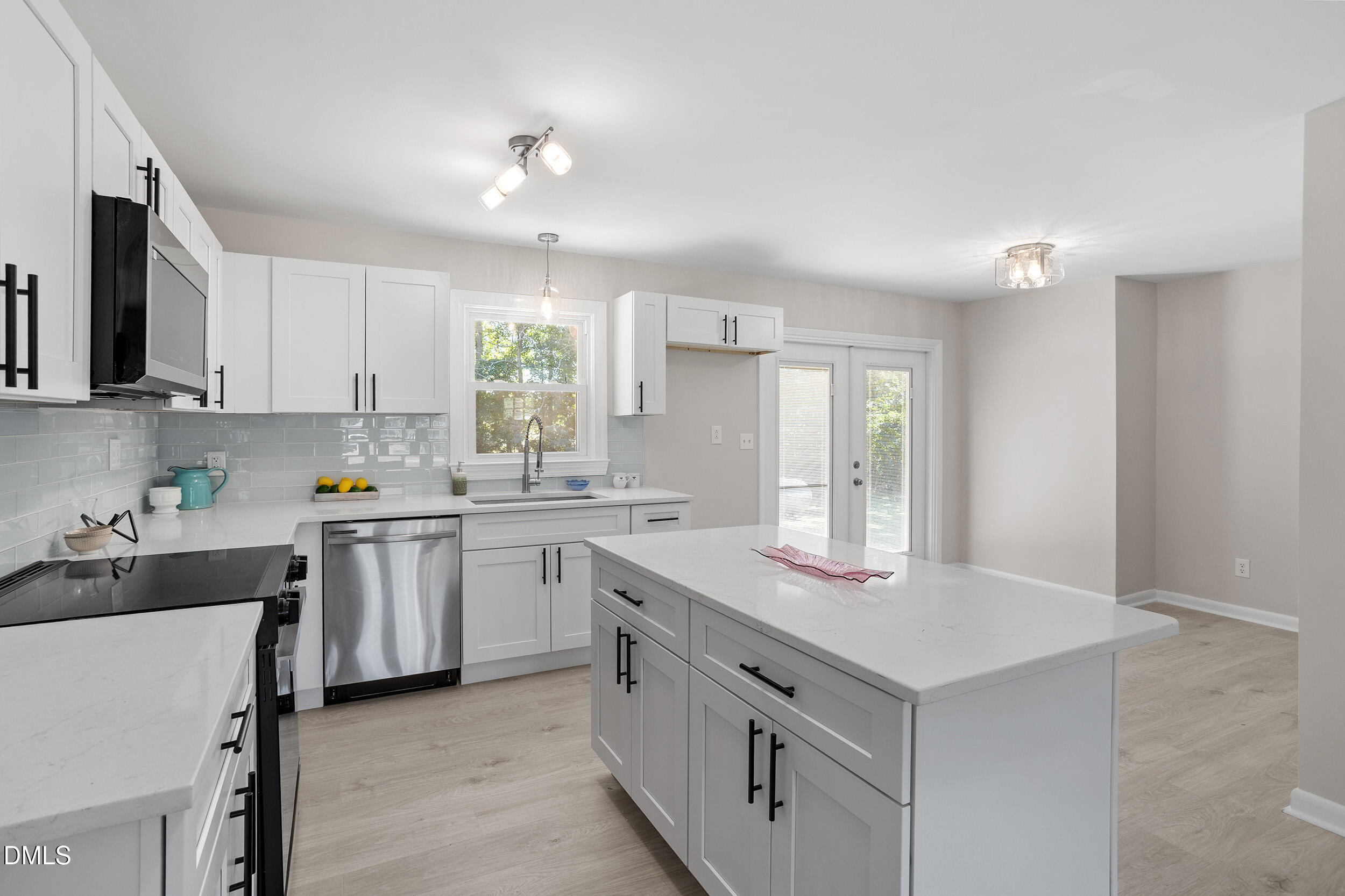 1916 Carr Creek Road