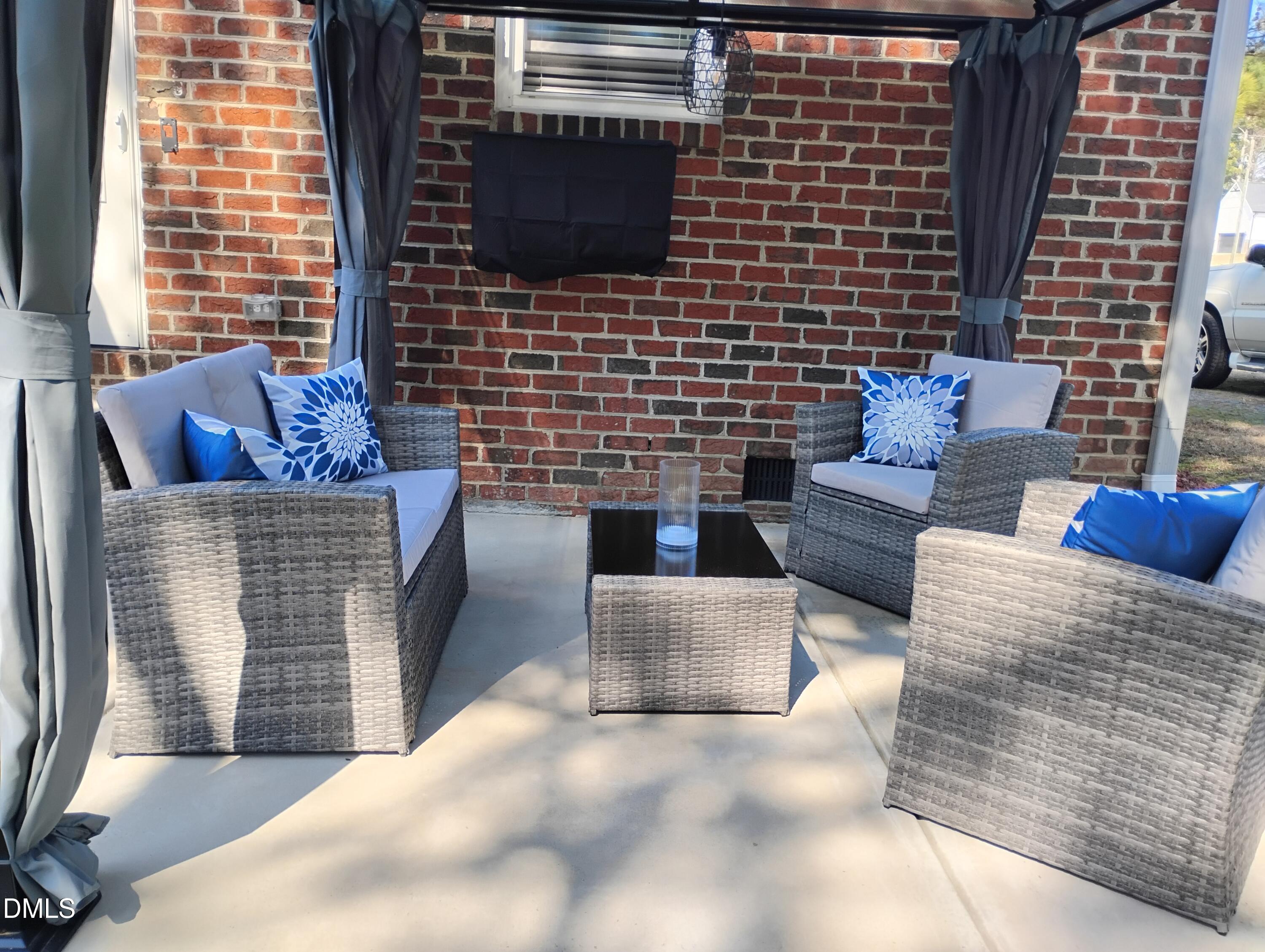 103 Crestwater Court