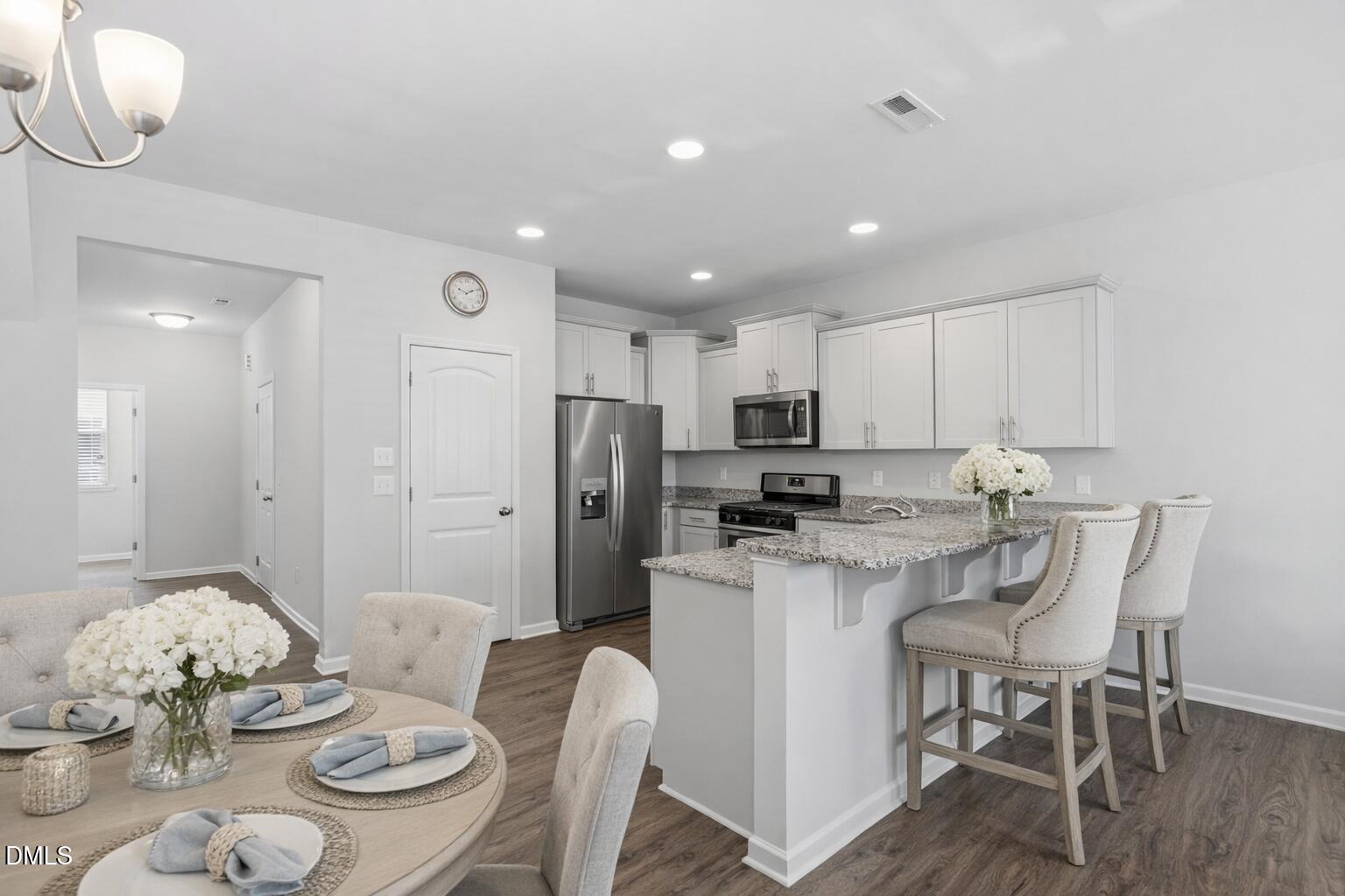 1717 Shady Oaks Drive