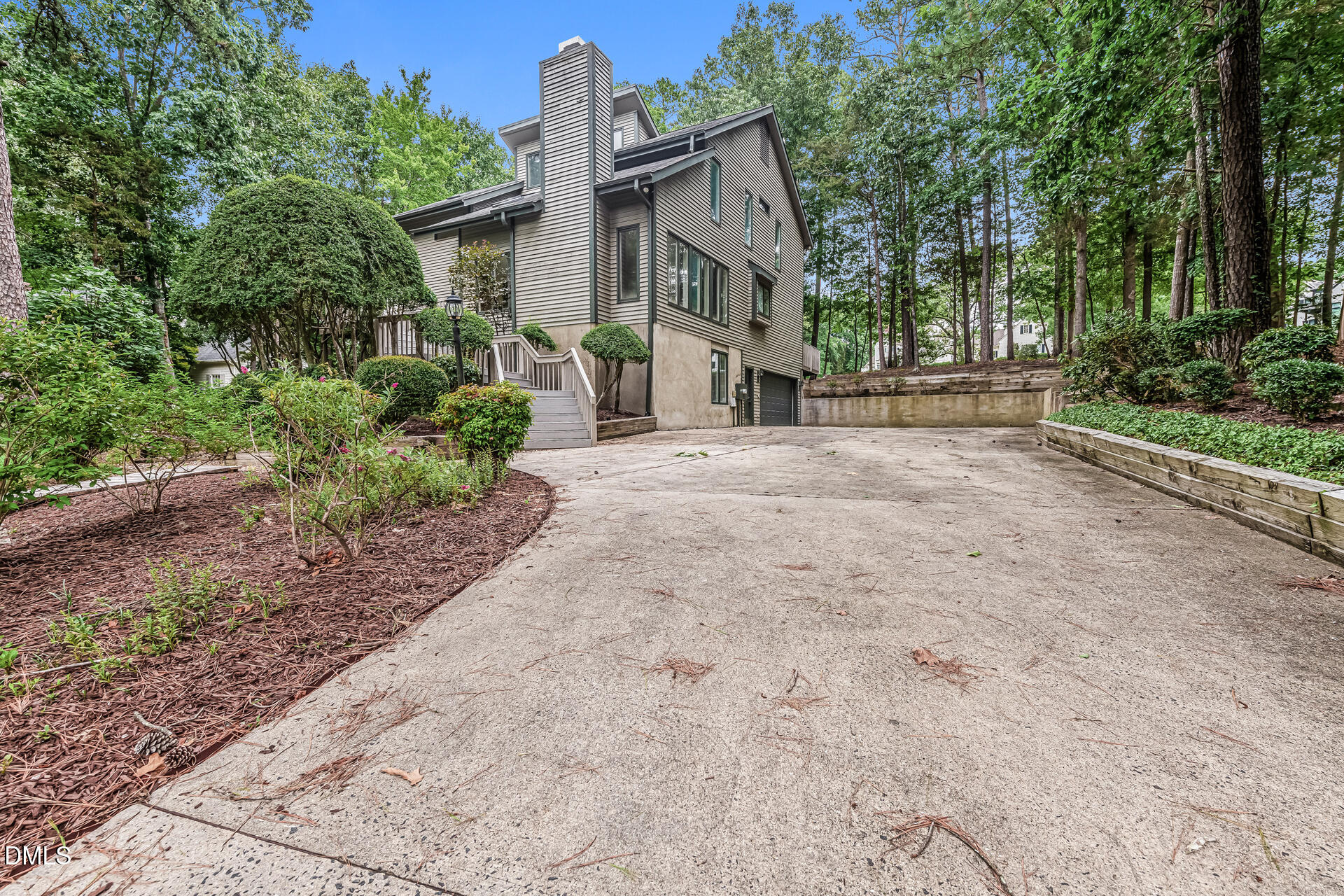 737 Pinehurst Drive