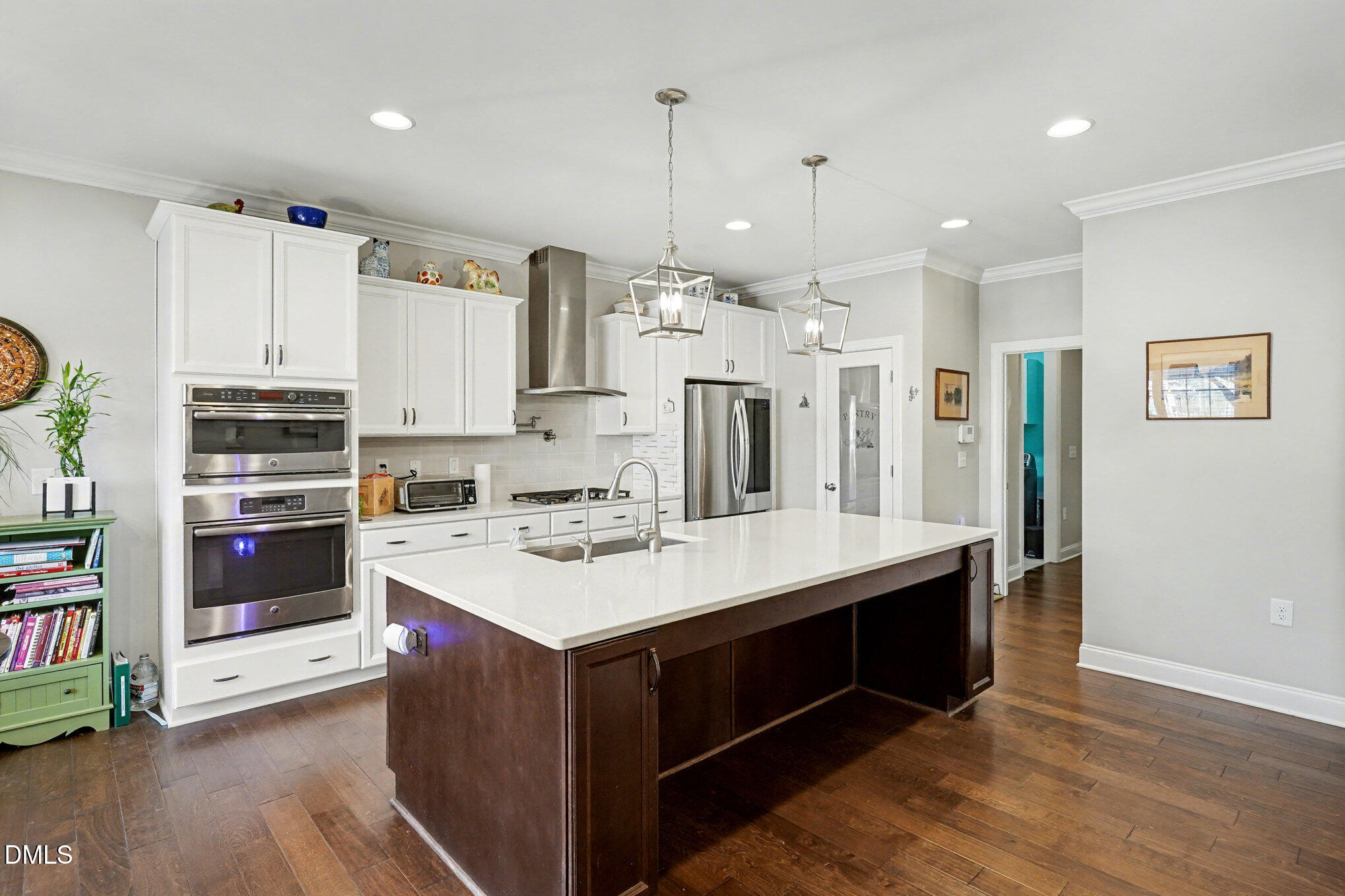 5509 Weathered Rock Court