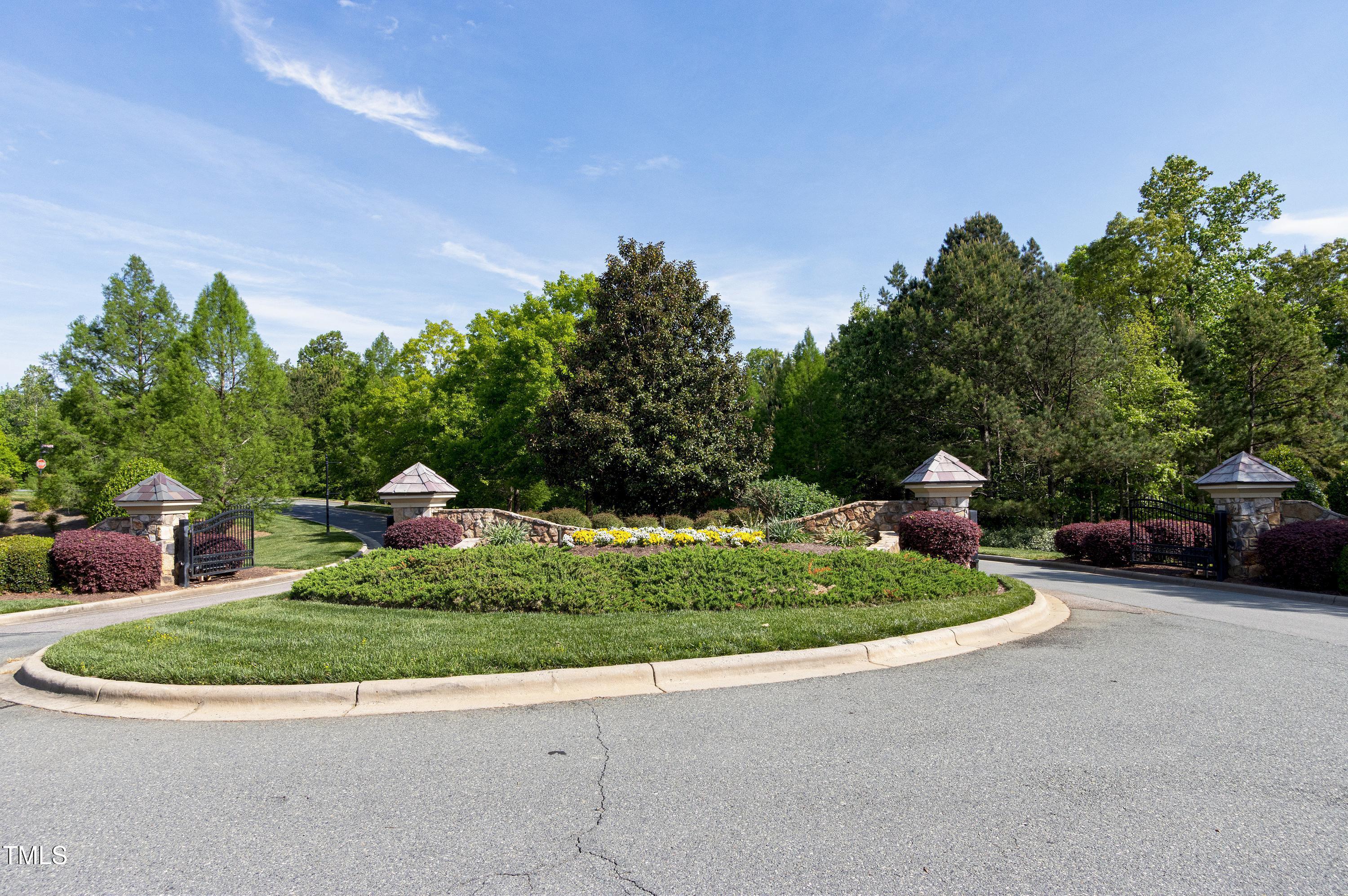 213 North Crest Drive
