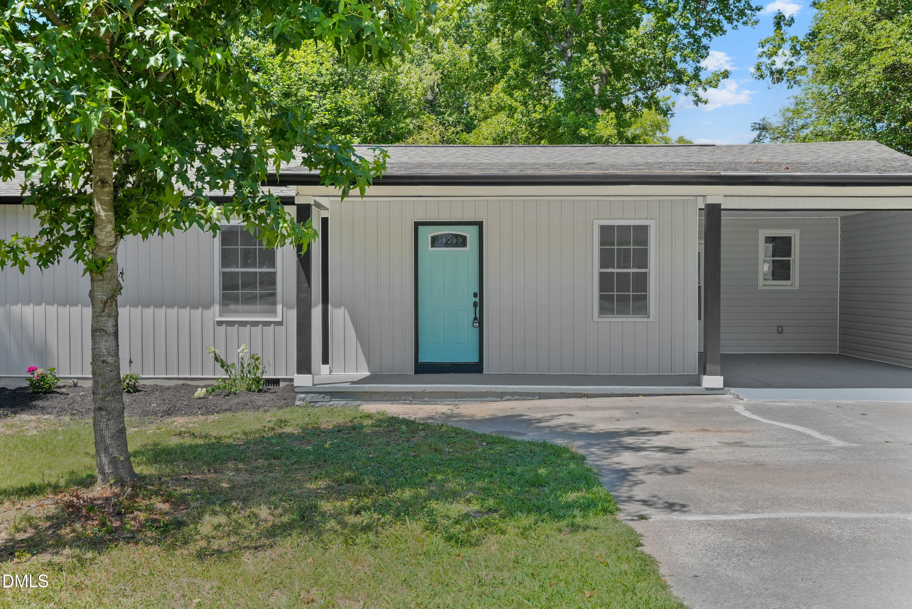 2318 Caroline Drive