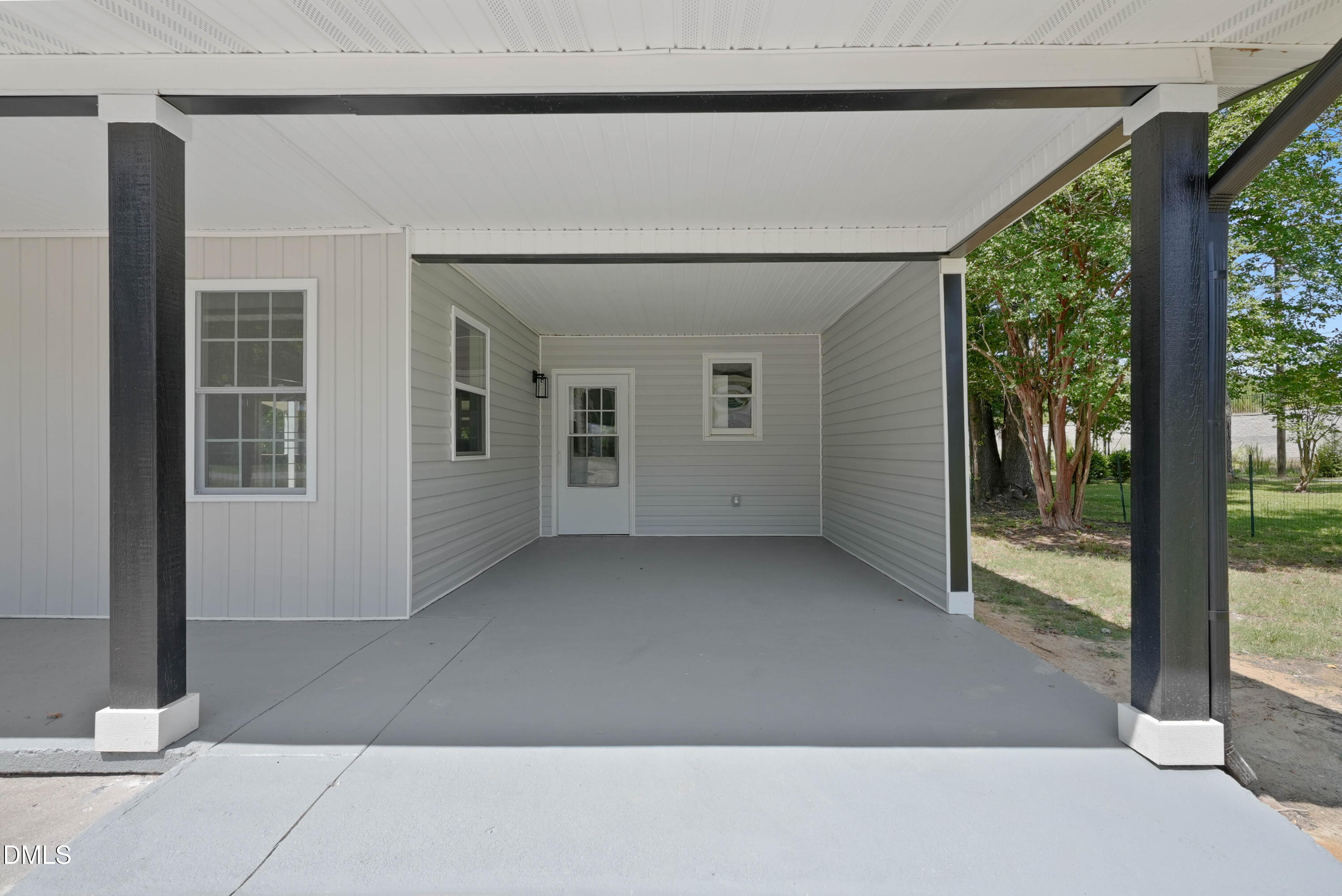 2318 Caroline Drive