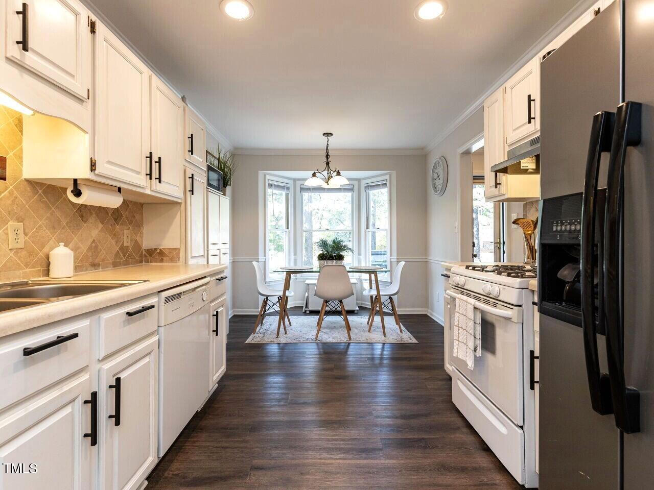 5622 Darrow Drive