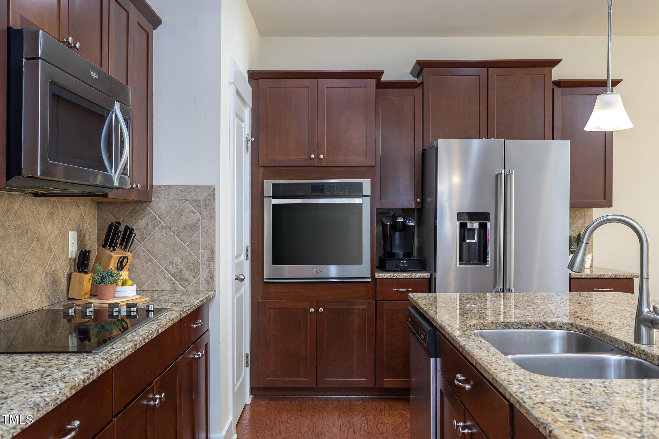 Raleigh, North Carolina 27617, United States, 3 Bedrooms Bedrooms, ,3 BathroomsBathrooms,Residential,Pending,11978