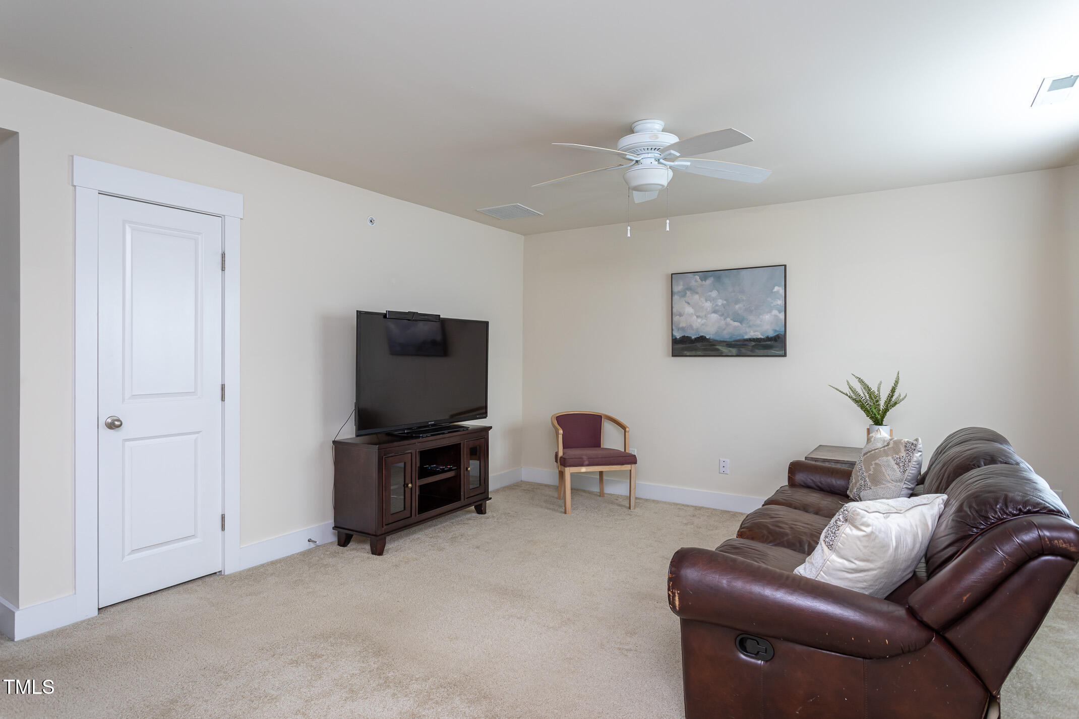 Raleigh, North Carolina 27617, United States, 3 Bedrooms Bedrooms, ,3 BathroomsBathrooms,Residential,Pending,11978