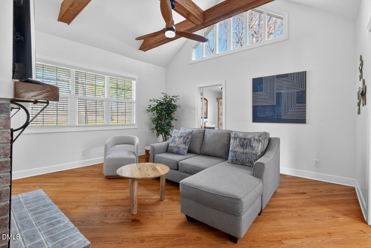 7620 E Washington Street Street