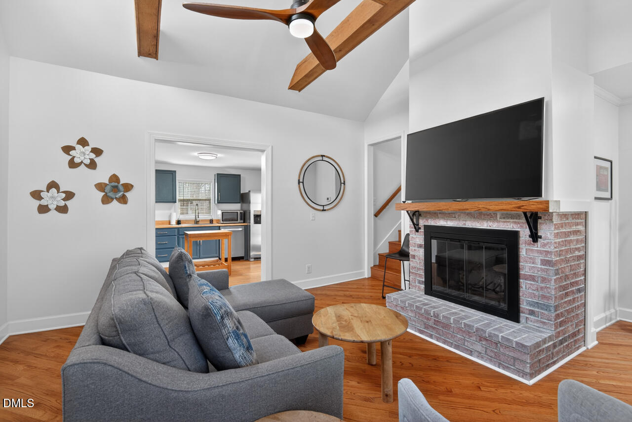 7620 E Washington Street Street