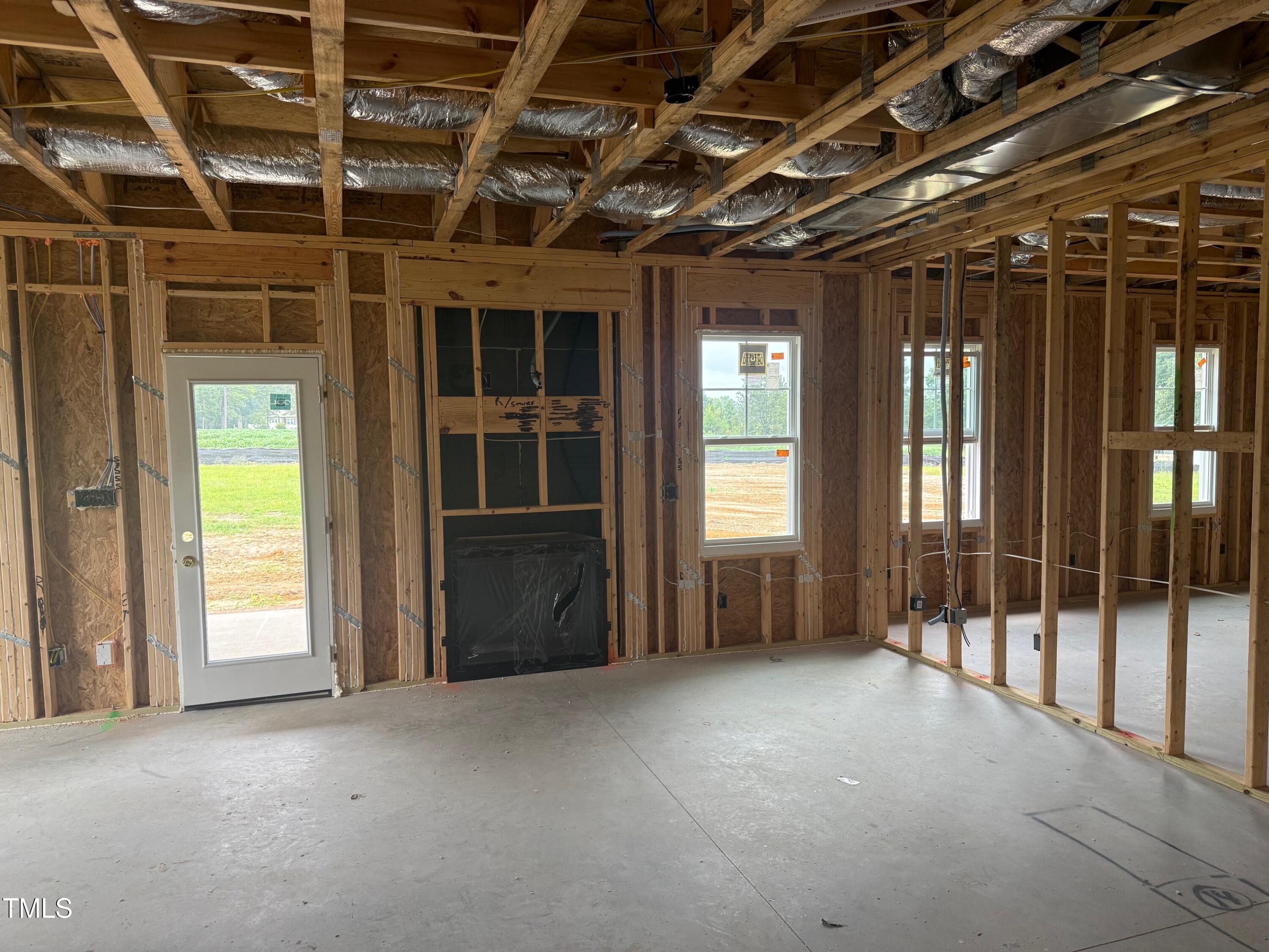87 Croatoke Court