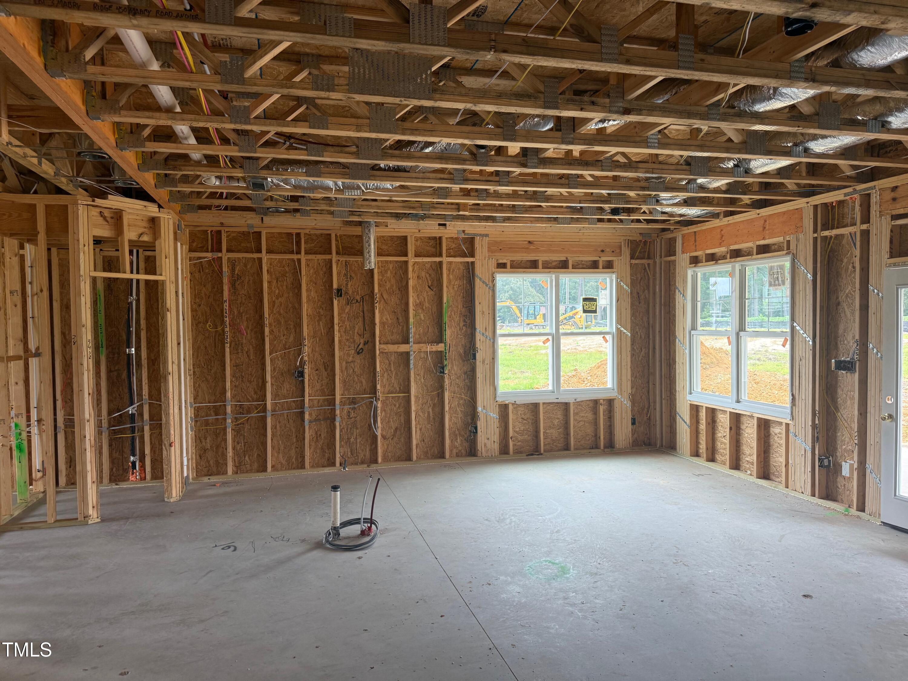 87 Croatoke Court