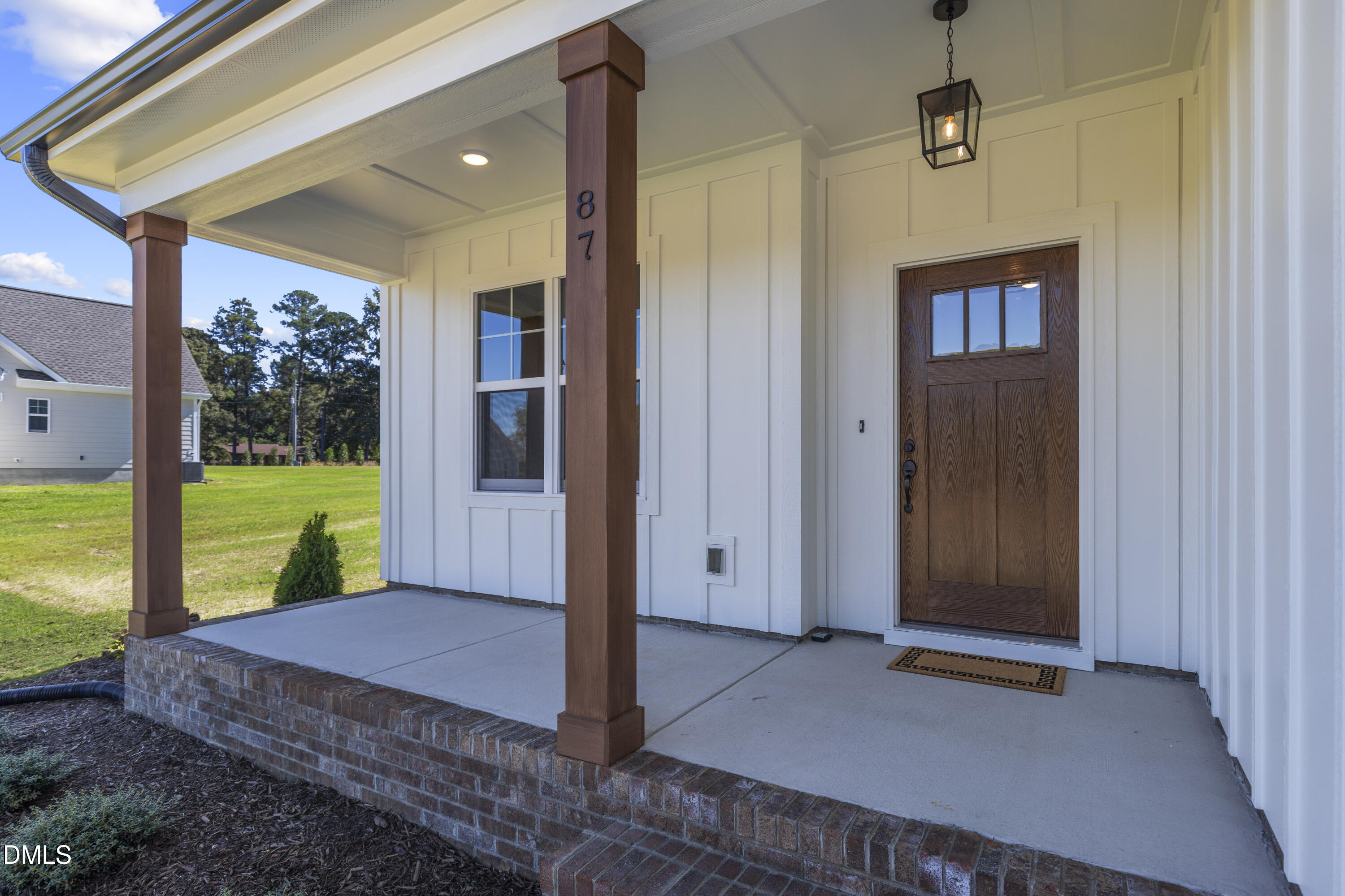 87 Croatoke Court