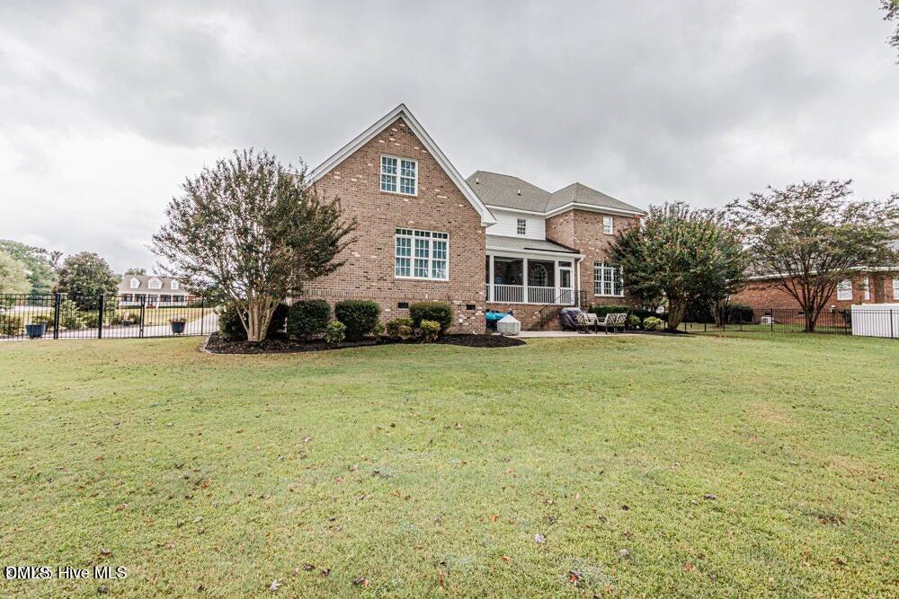 7693 Briar Creek Road