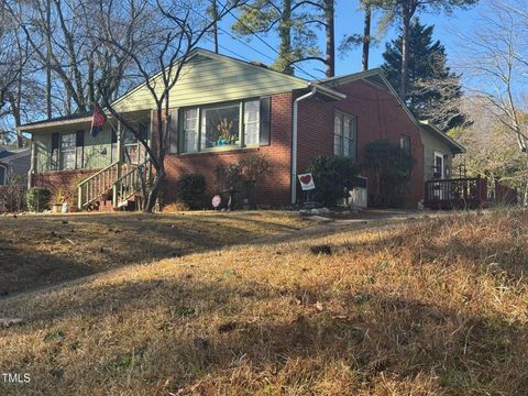 402 Willow Street Cary NC 27511