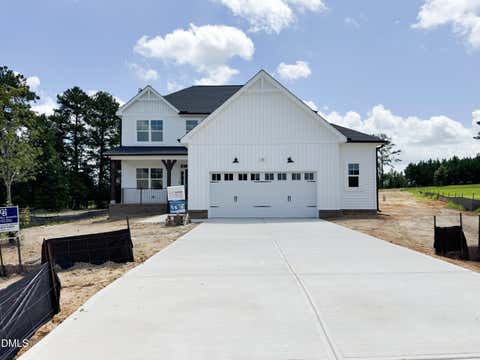 Photo of 10 Diamond Creek Drive, Zebulon, NC 27597 (MLS # 10166409)