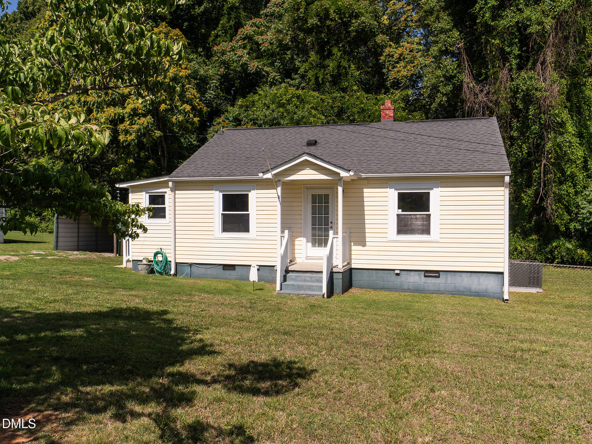 415 N First Street