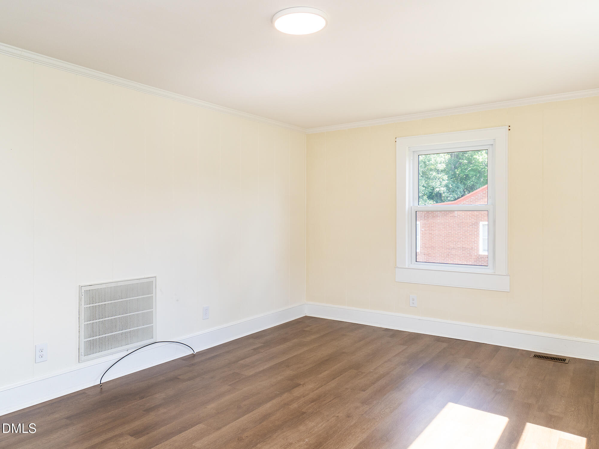 415 N First Street