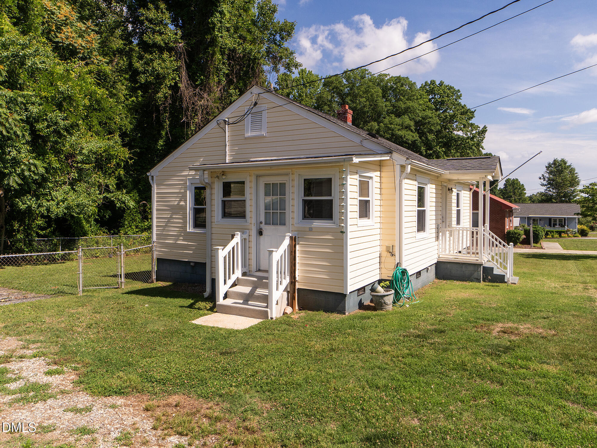 415 N First Street
