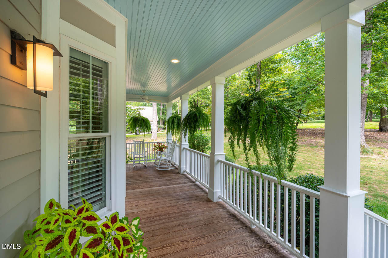 2013 Peninsula Lane
