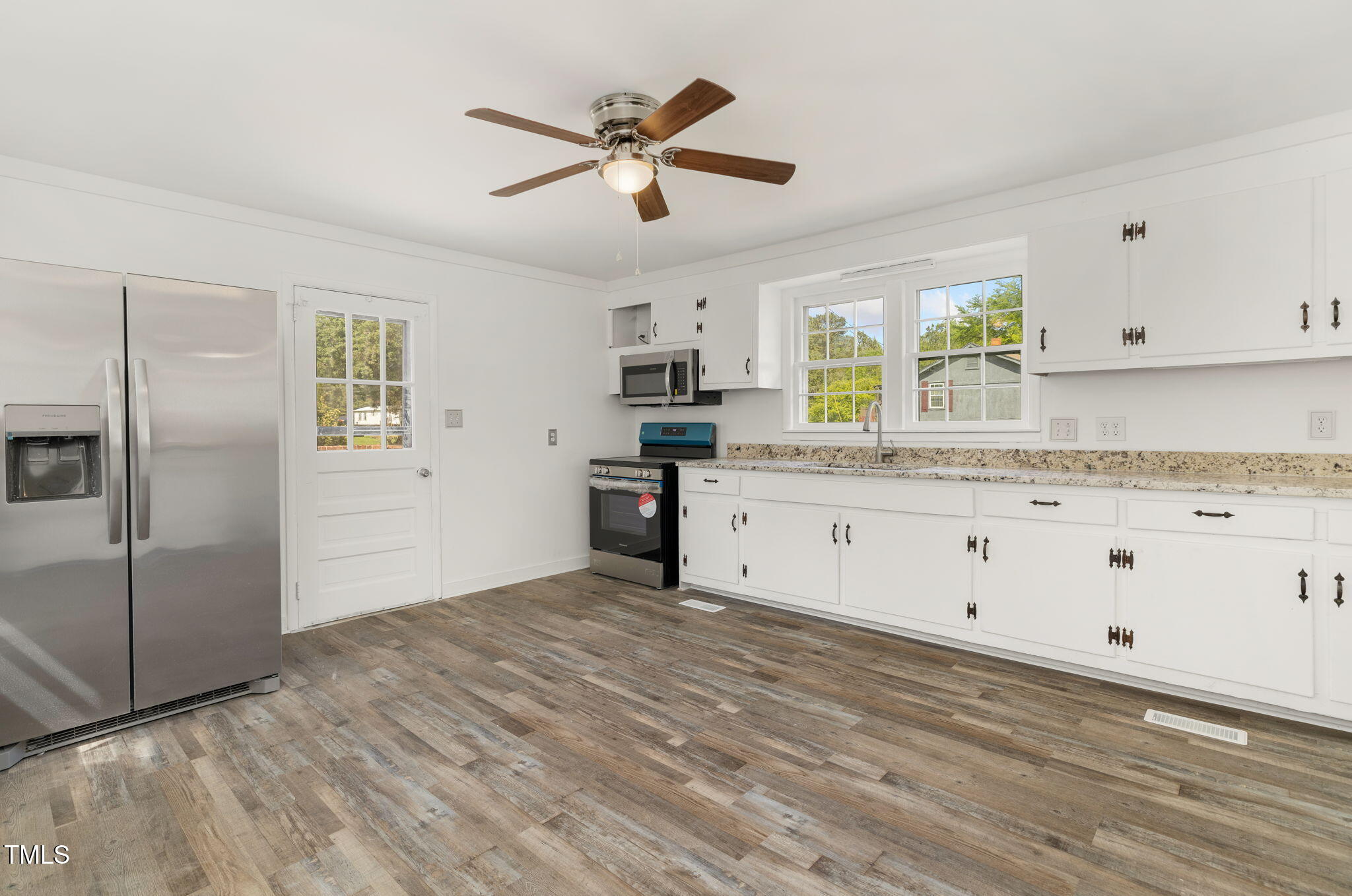 183 Red Hill Loop Road