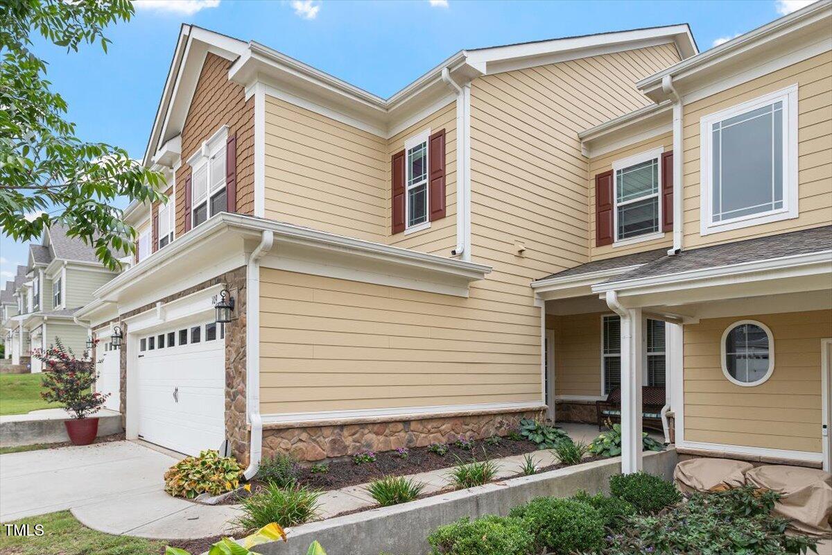109 Willow View Lane