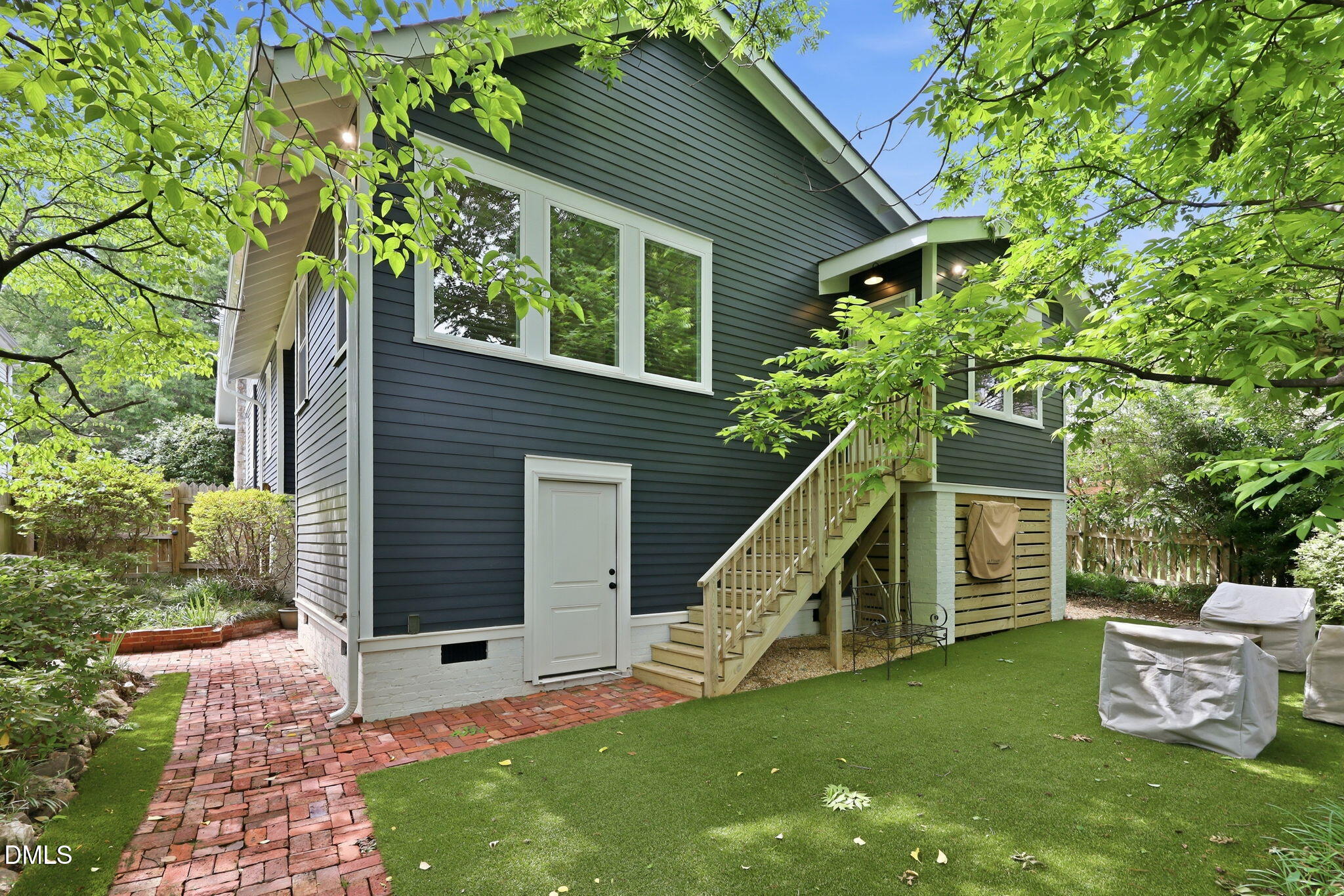 1106 Glenwood Avenue