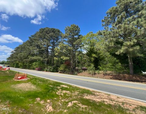 219 Dickens Road Fuquay Varina NC 27526