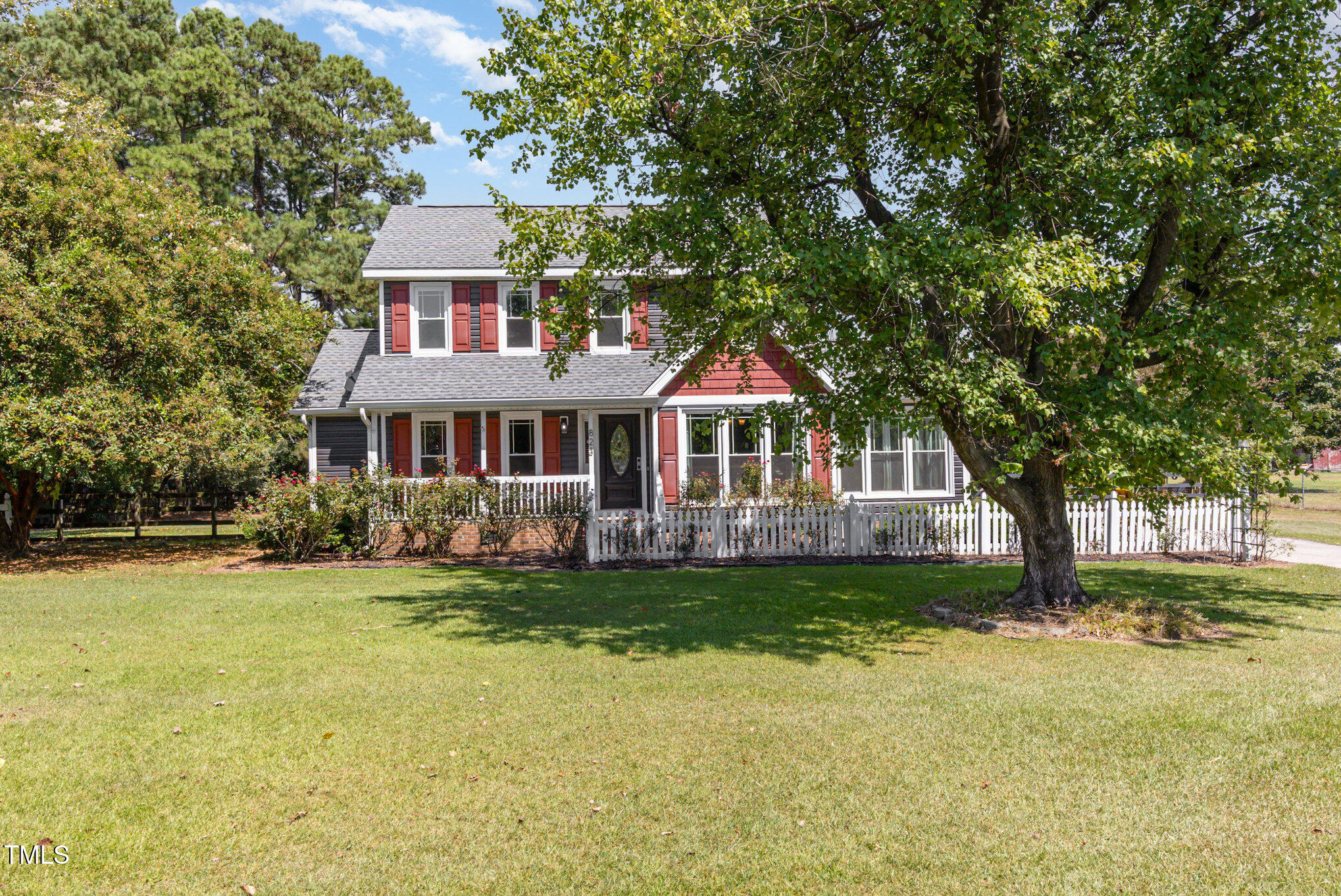 823 Shadow Lake Drive