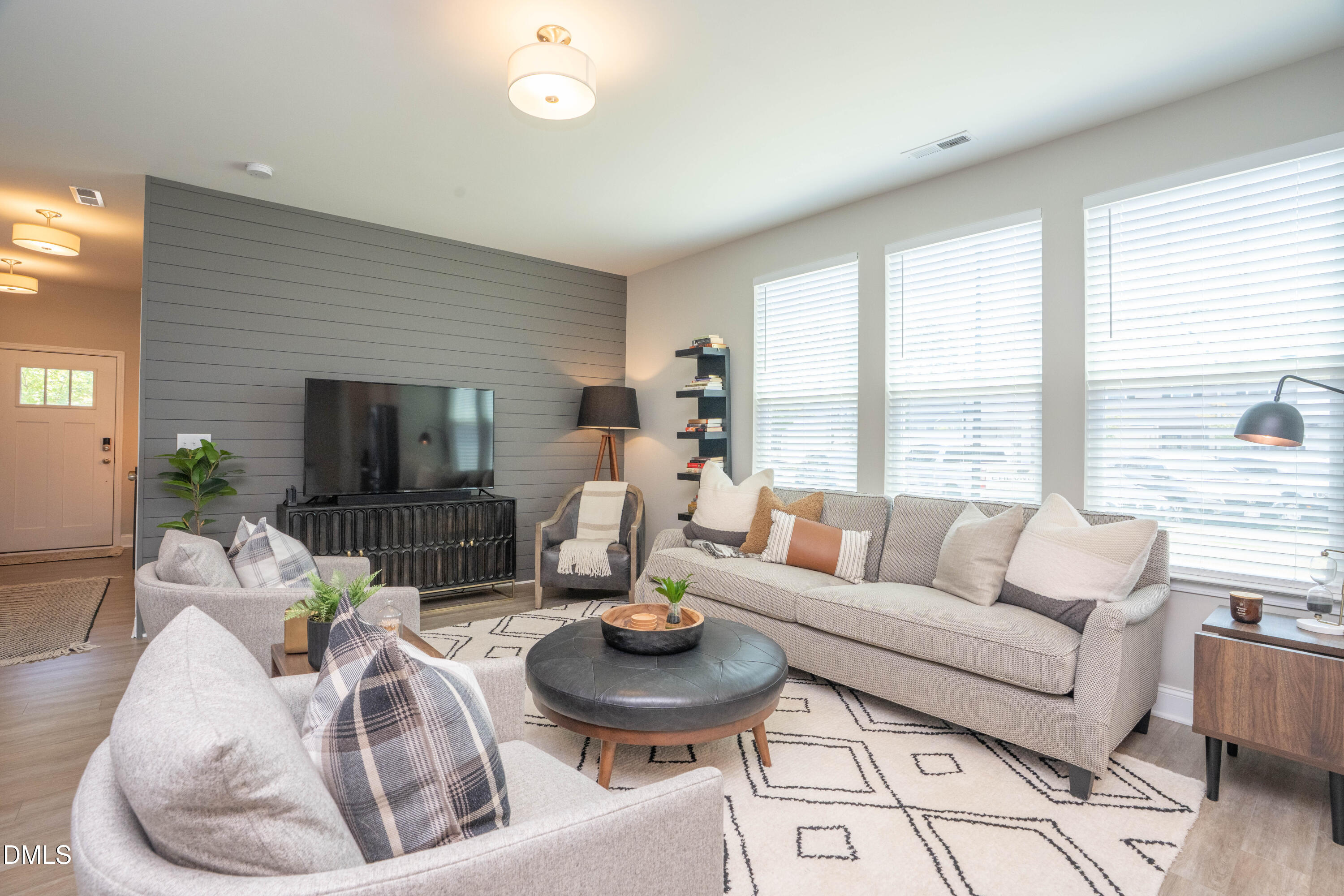 145 E Porthaven Way