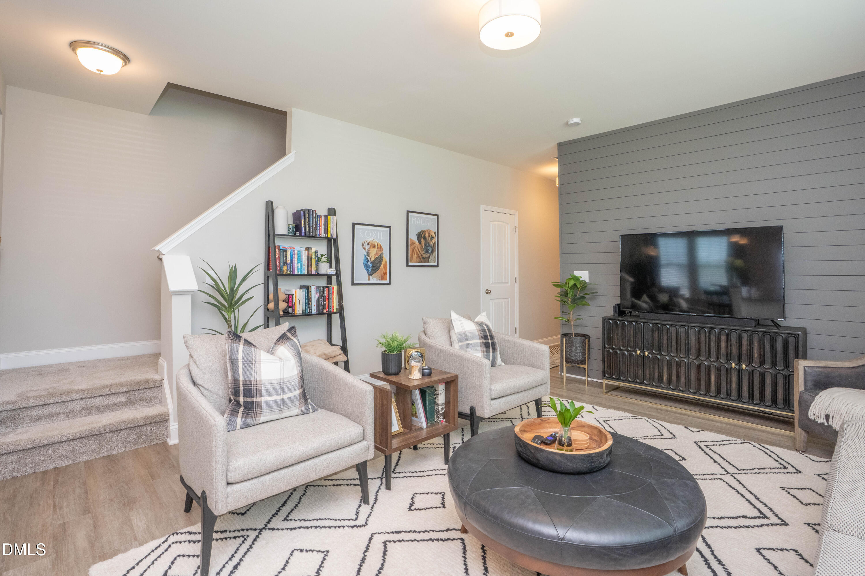 145 E Porthaven Way