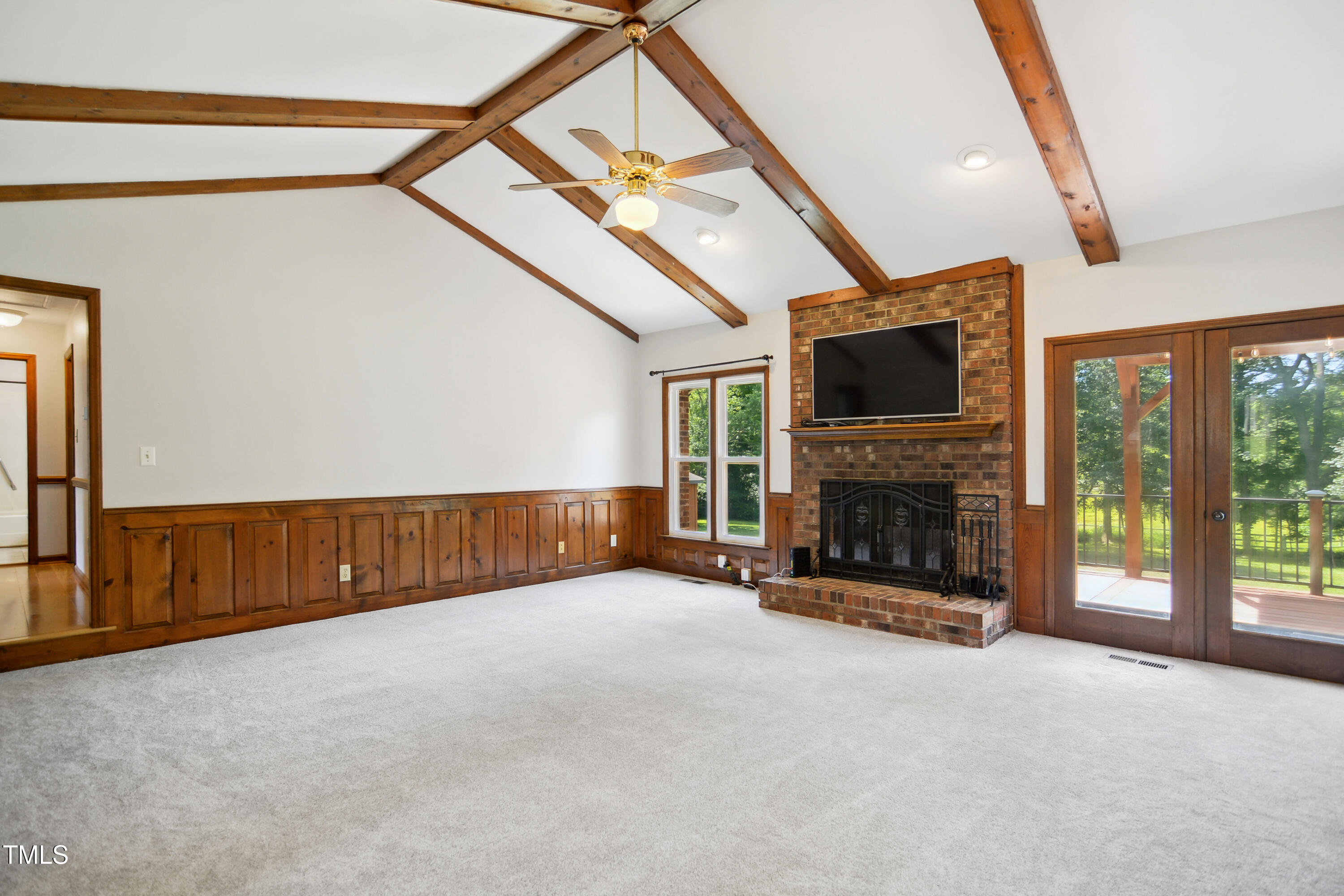 8509 Ashwood Drive