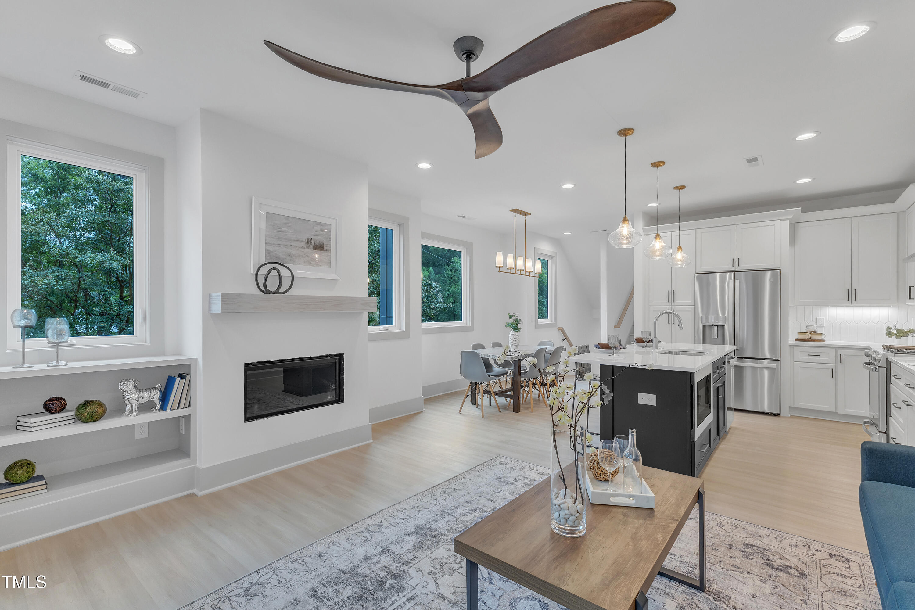 1000 Addison Place Unit 102