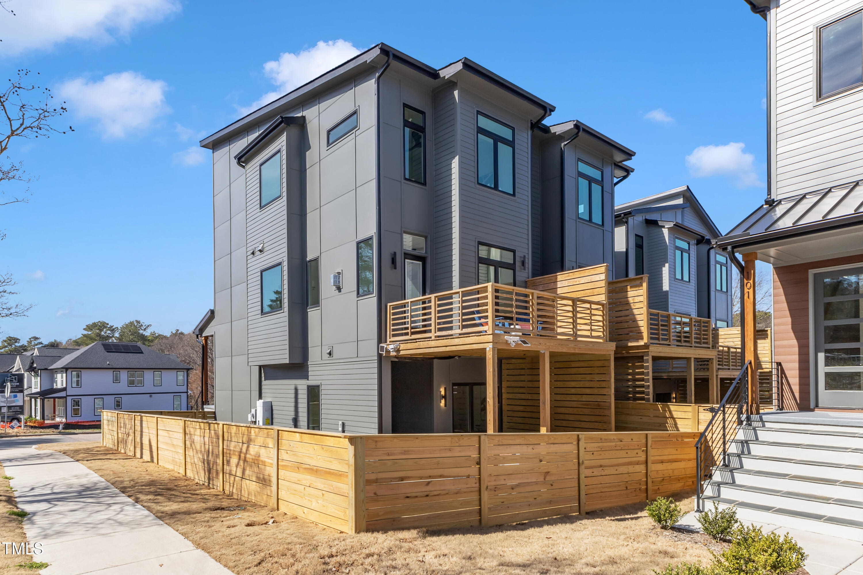 1000 Addison Place Unit 102