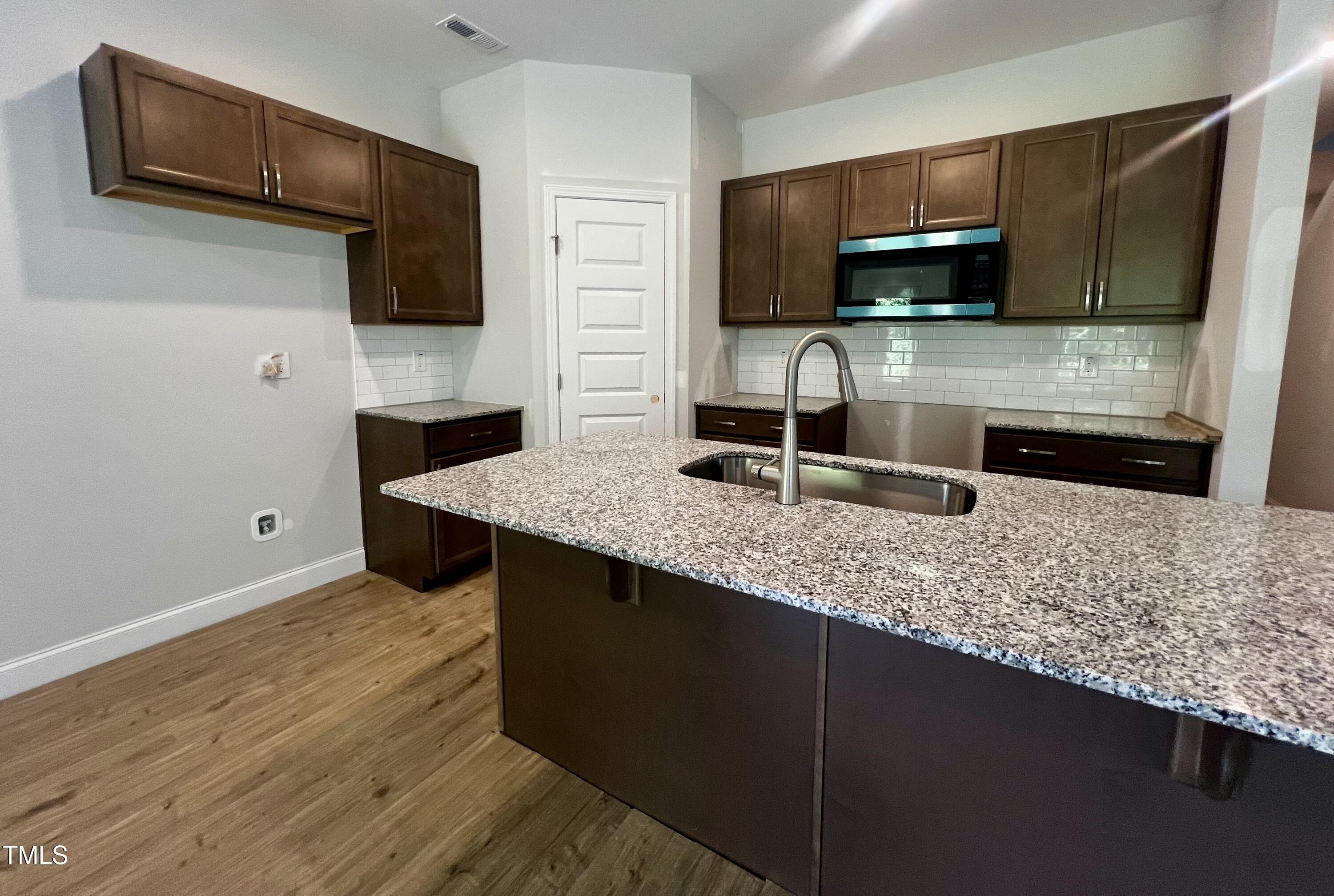 200 Cowlily Court