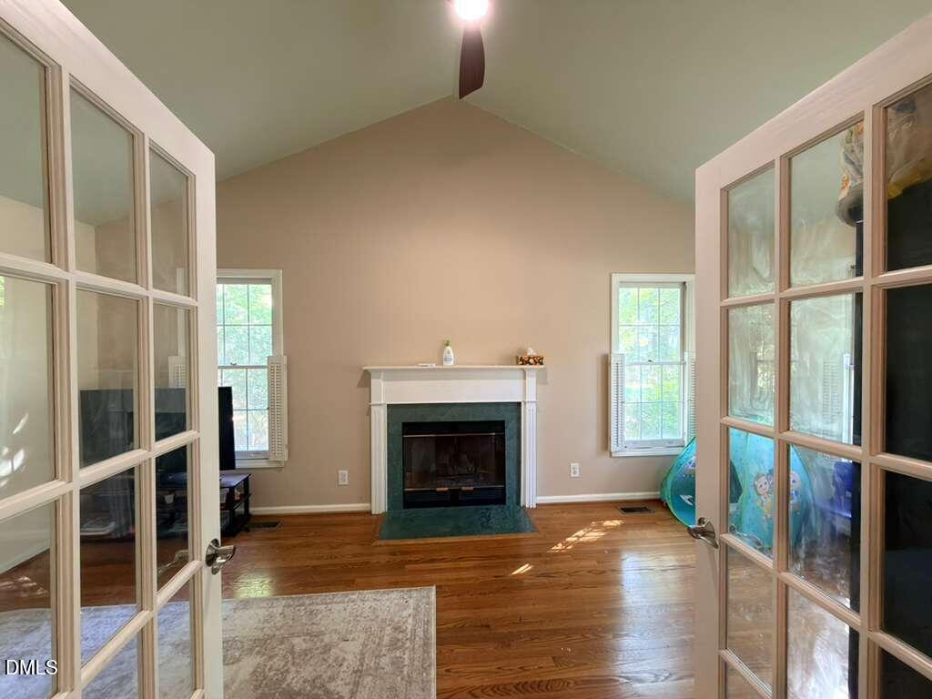 109 E Seve Court