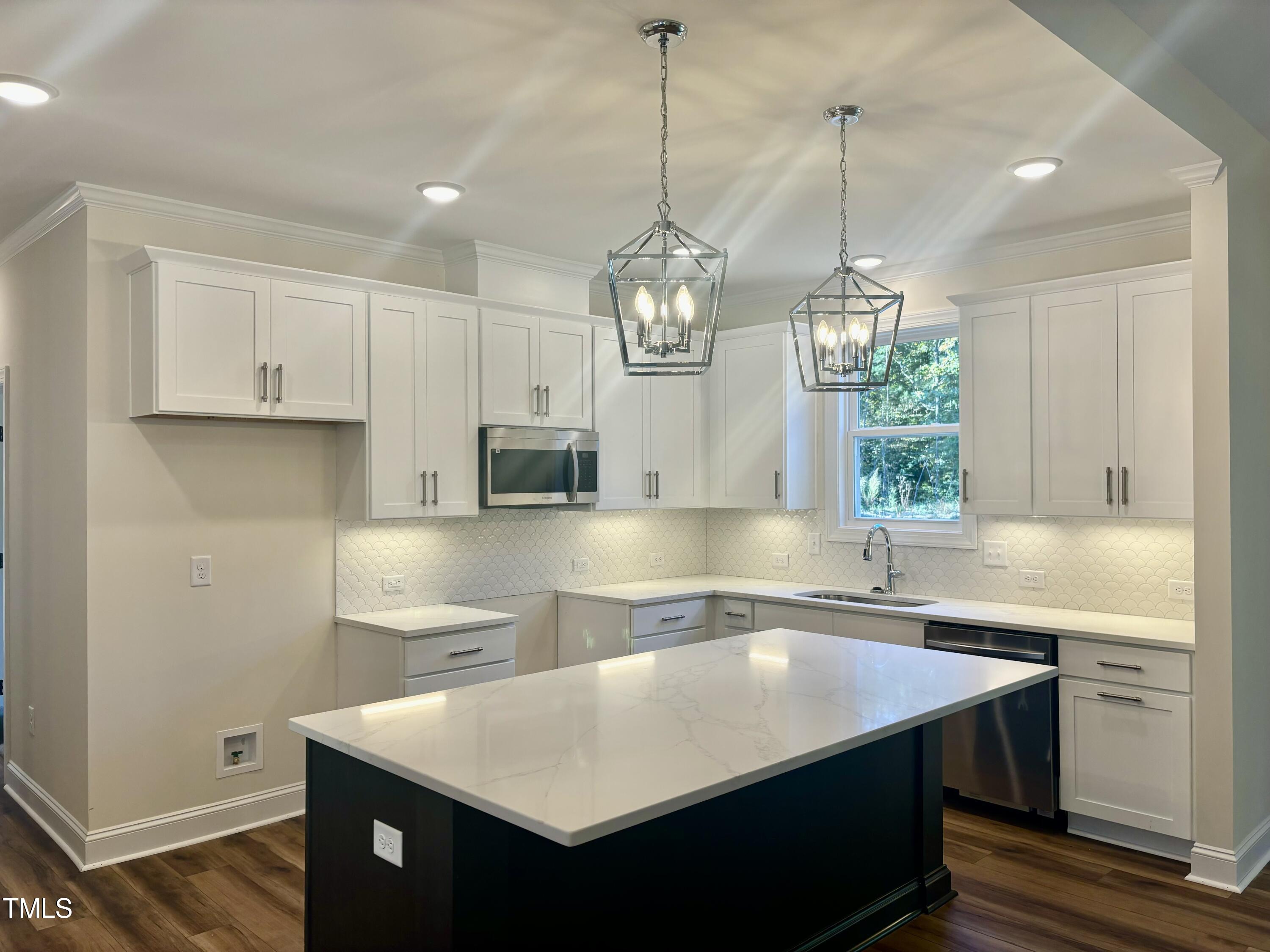 225 Whistlers Cove