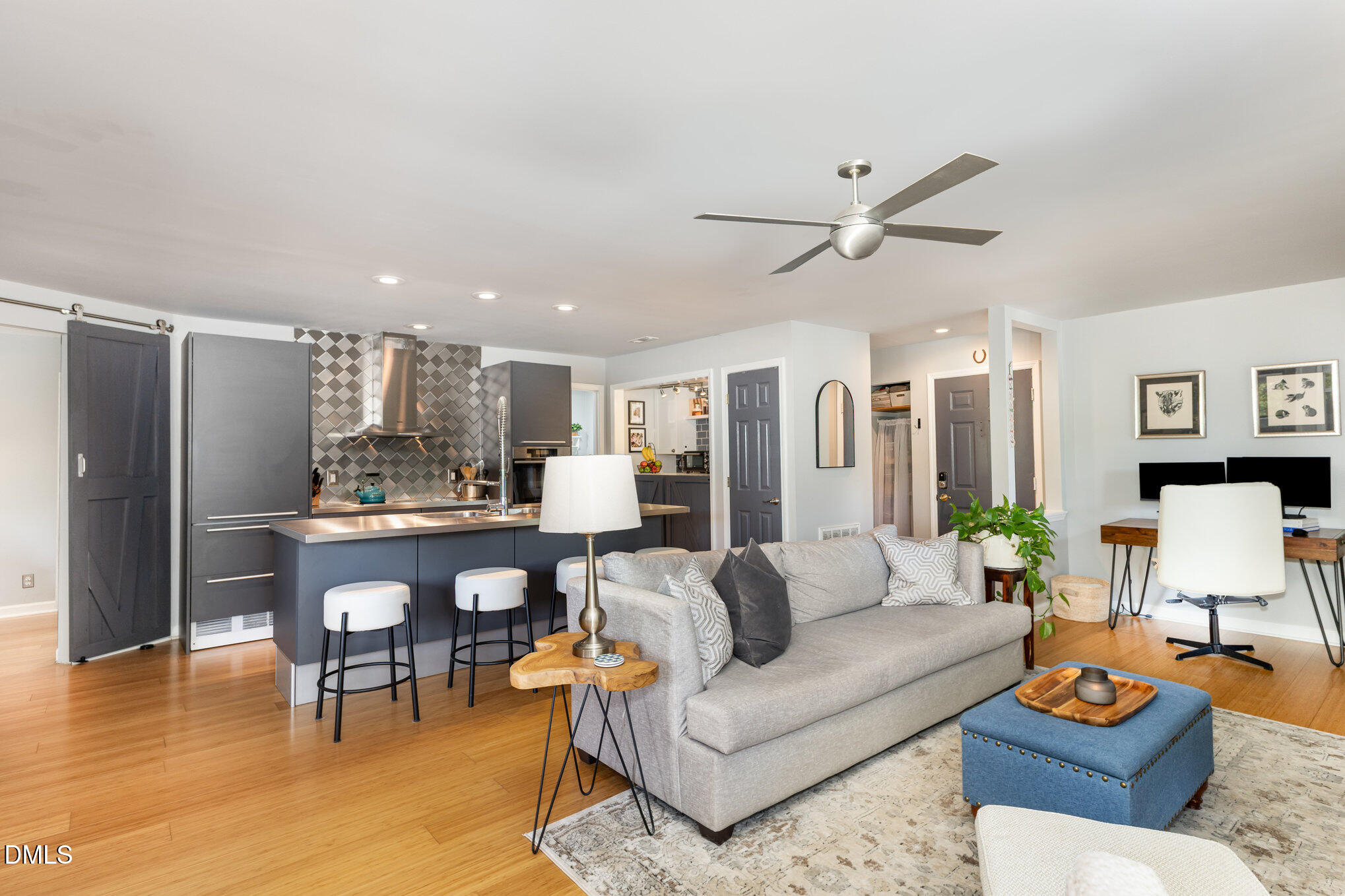 1011 Nicholwood Drive 301