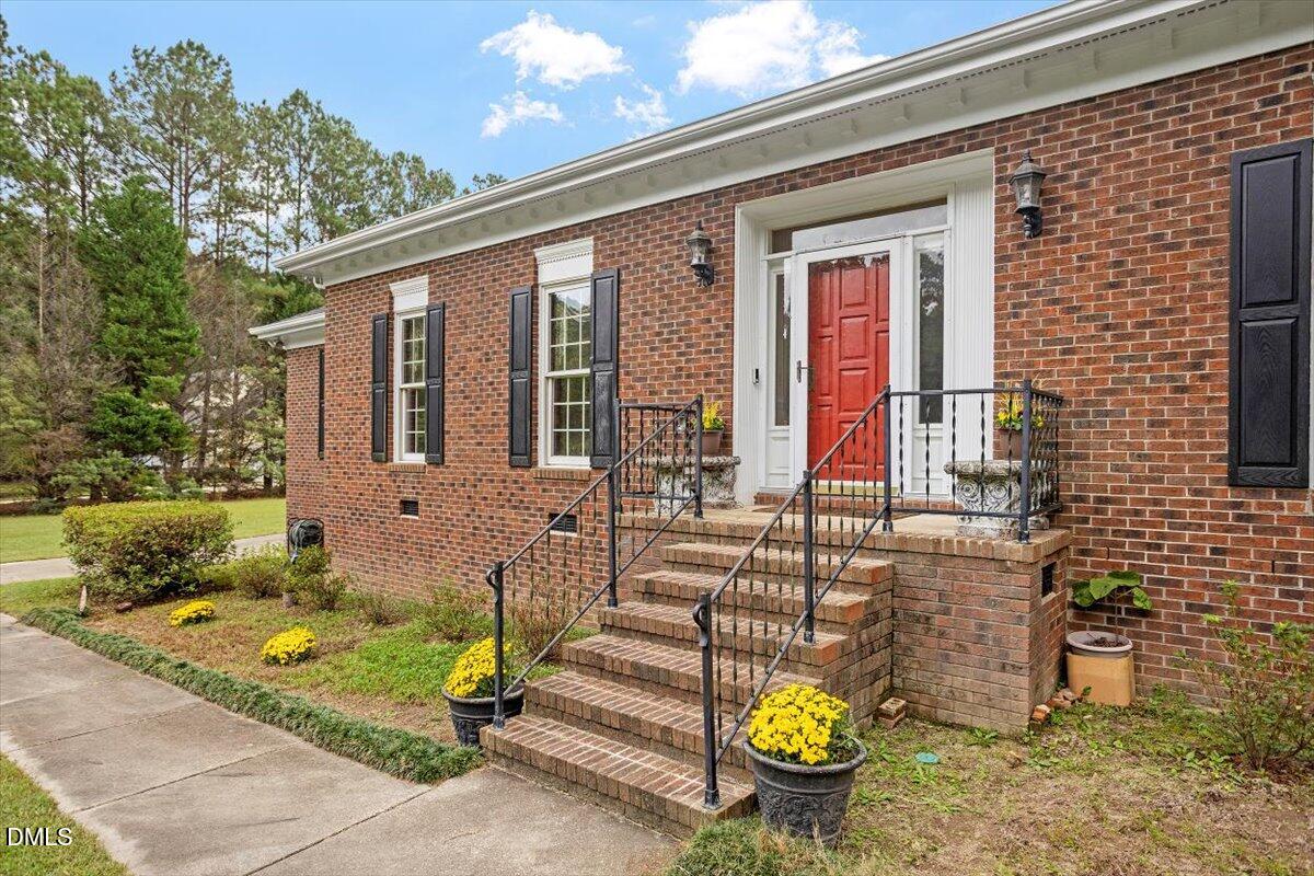 225 Wythe Lane