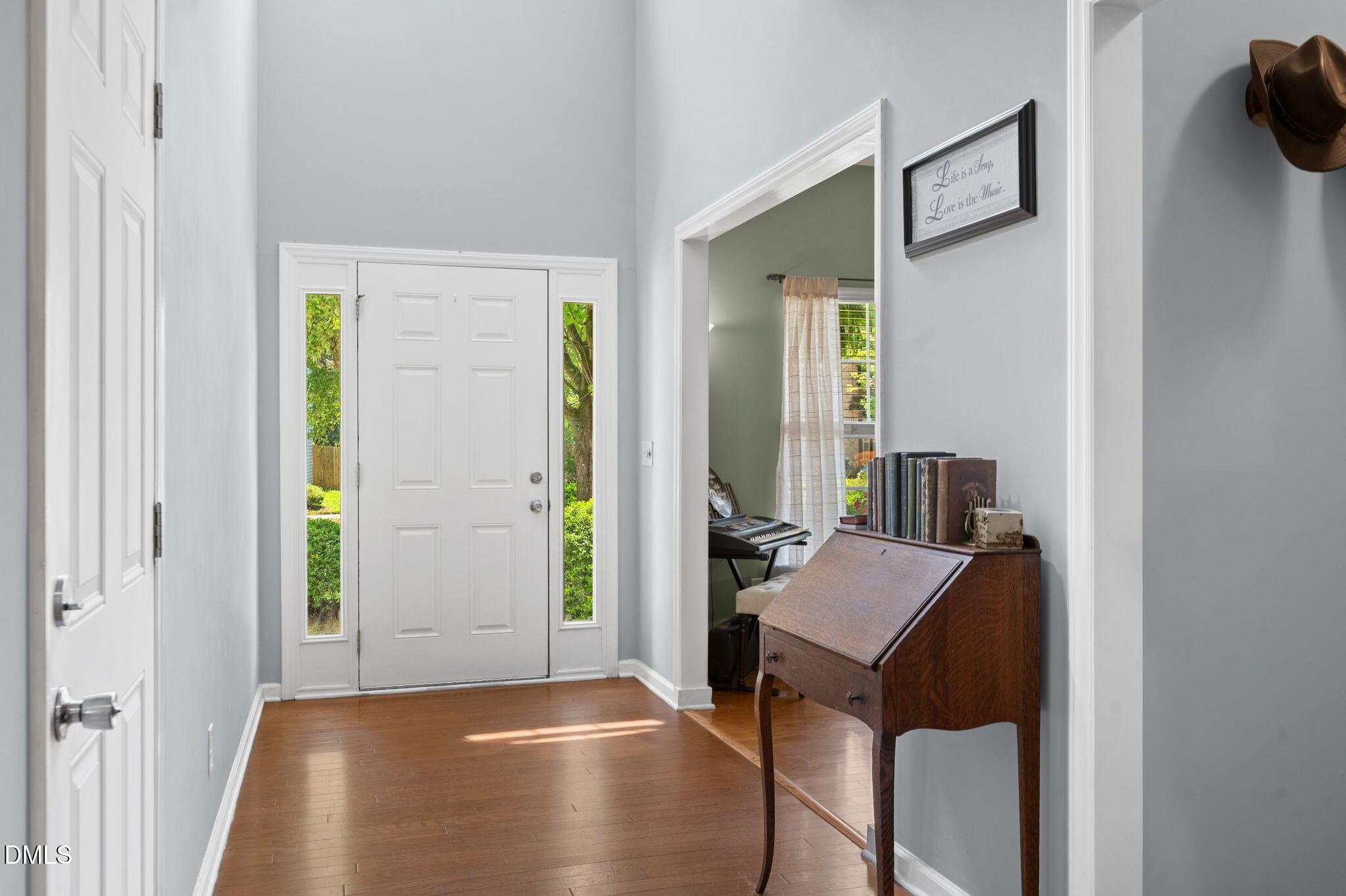 605 Pyracantha Drive