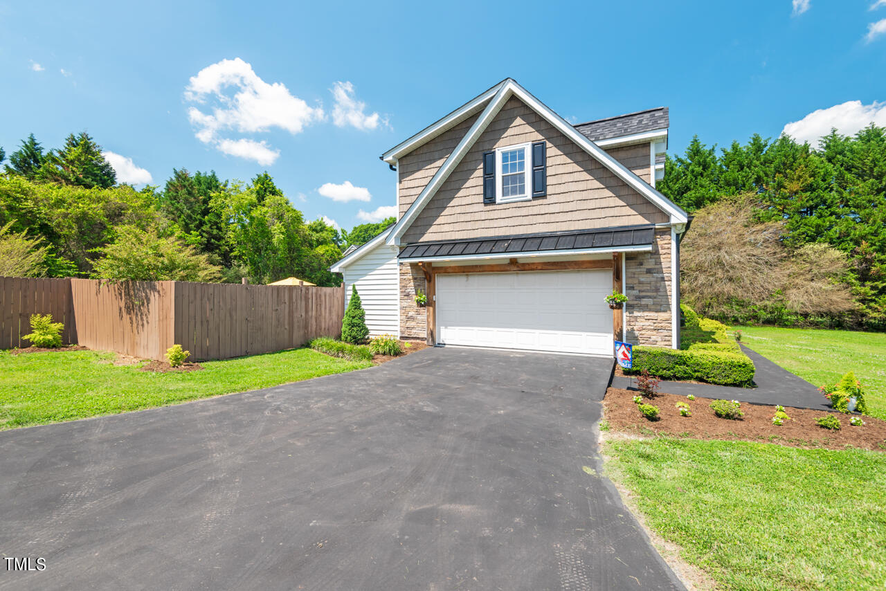 Rougemont, North Carolina 27572, United States, 3 Bedrooms Bedrooms, ,3 BathroomsBathrooms,Residential,Active,42094