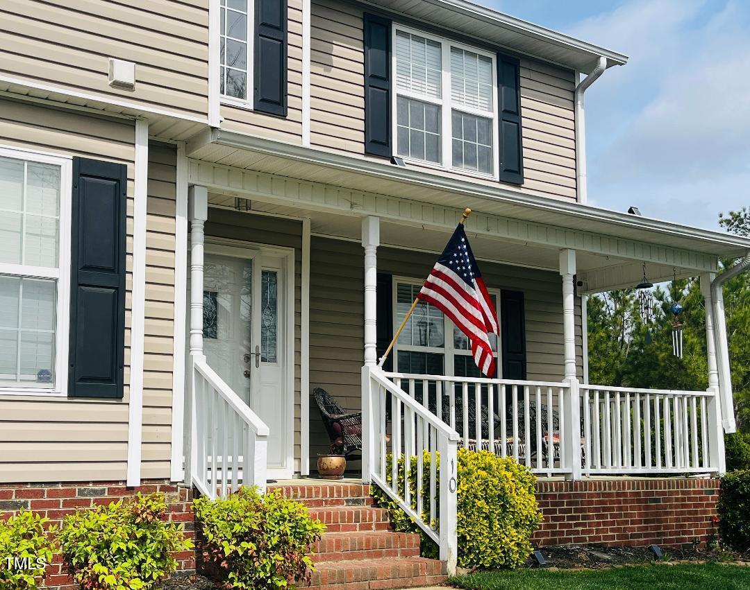 10 Sapphire Drive