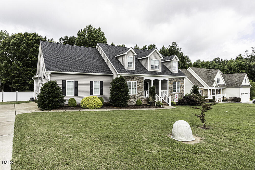2570 Sweet Bay Road