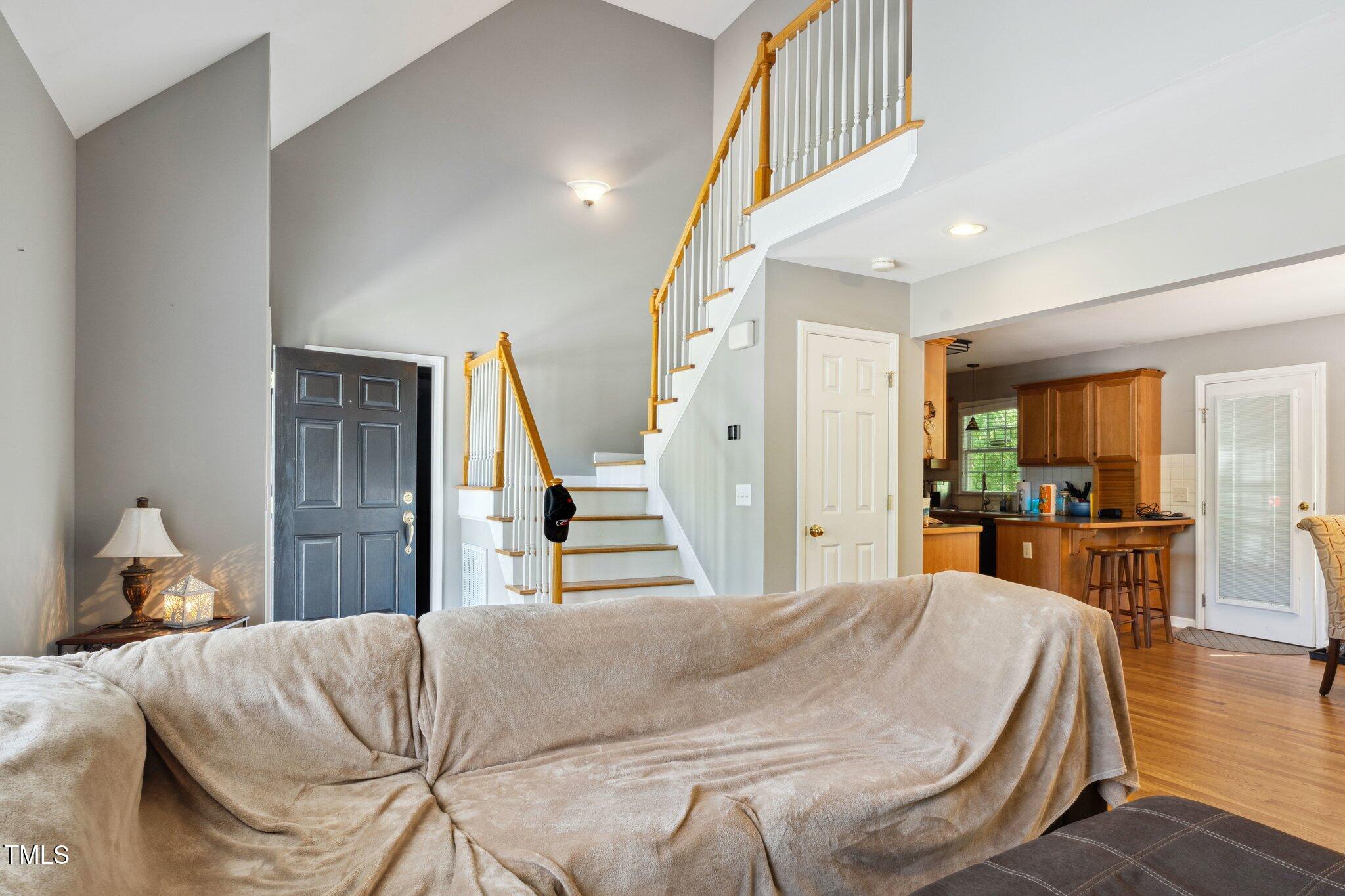 8401 Hobhouse Circle
