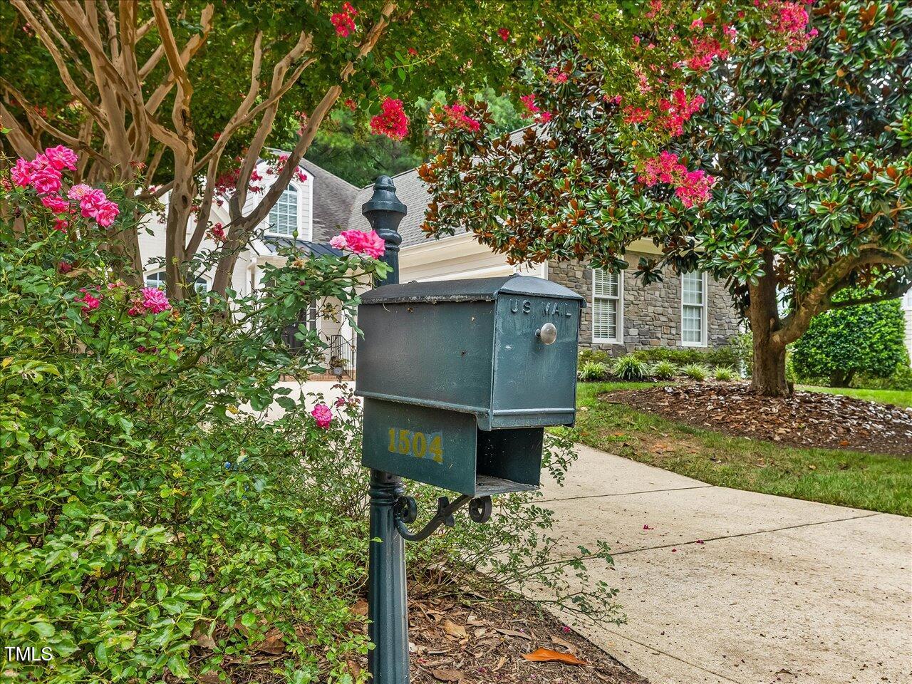 1504 Eppes Lane