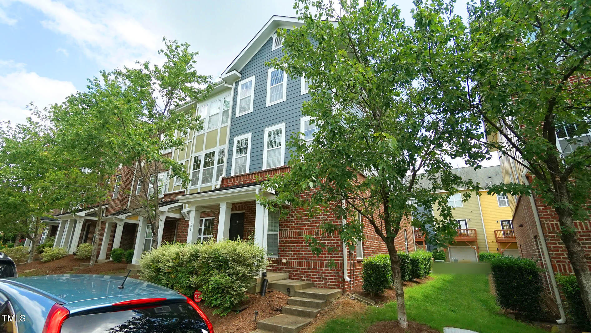 202 Dove Cottage Lane