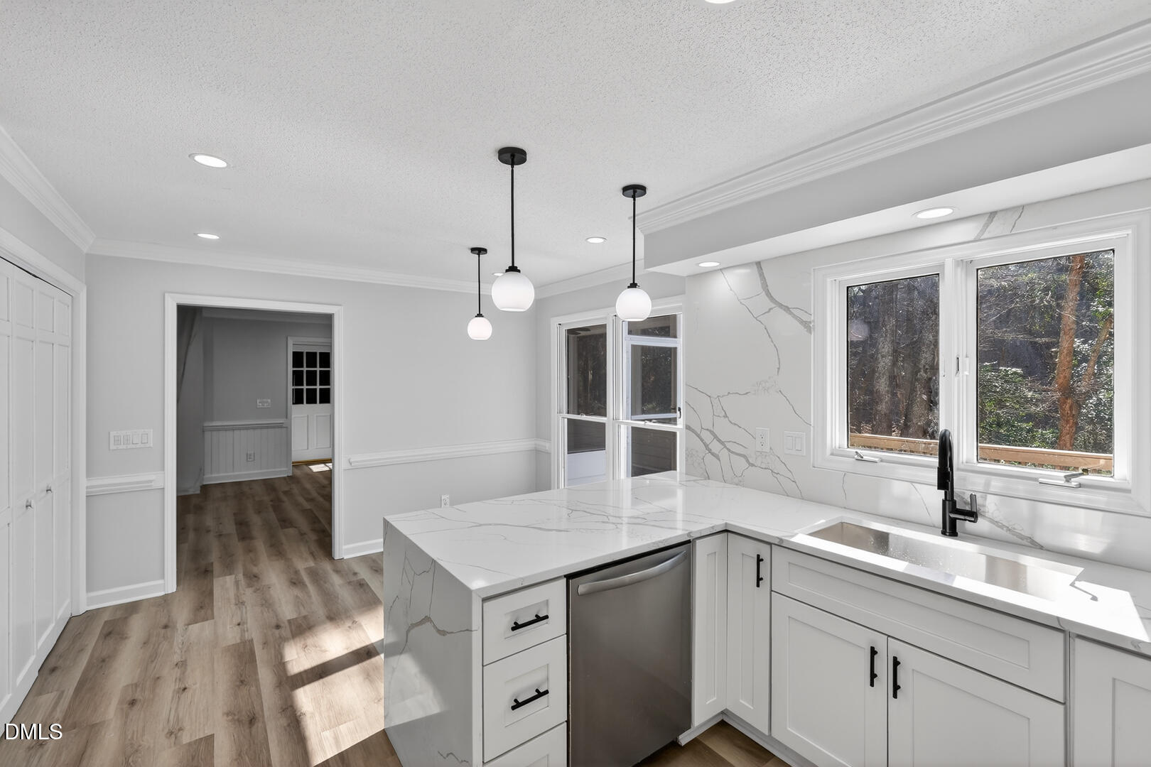 2224 Effingham Circle