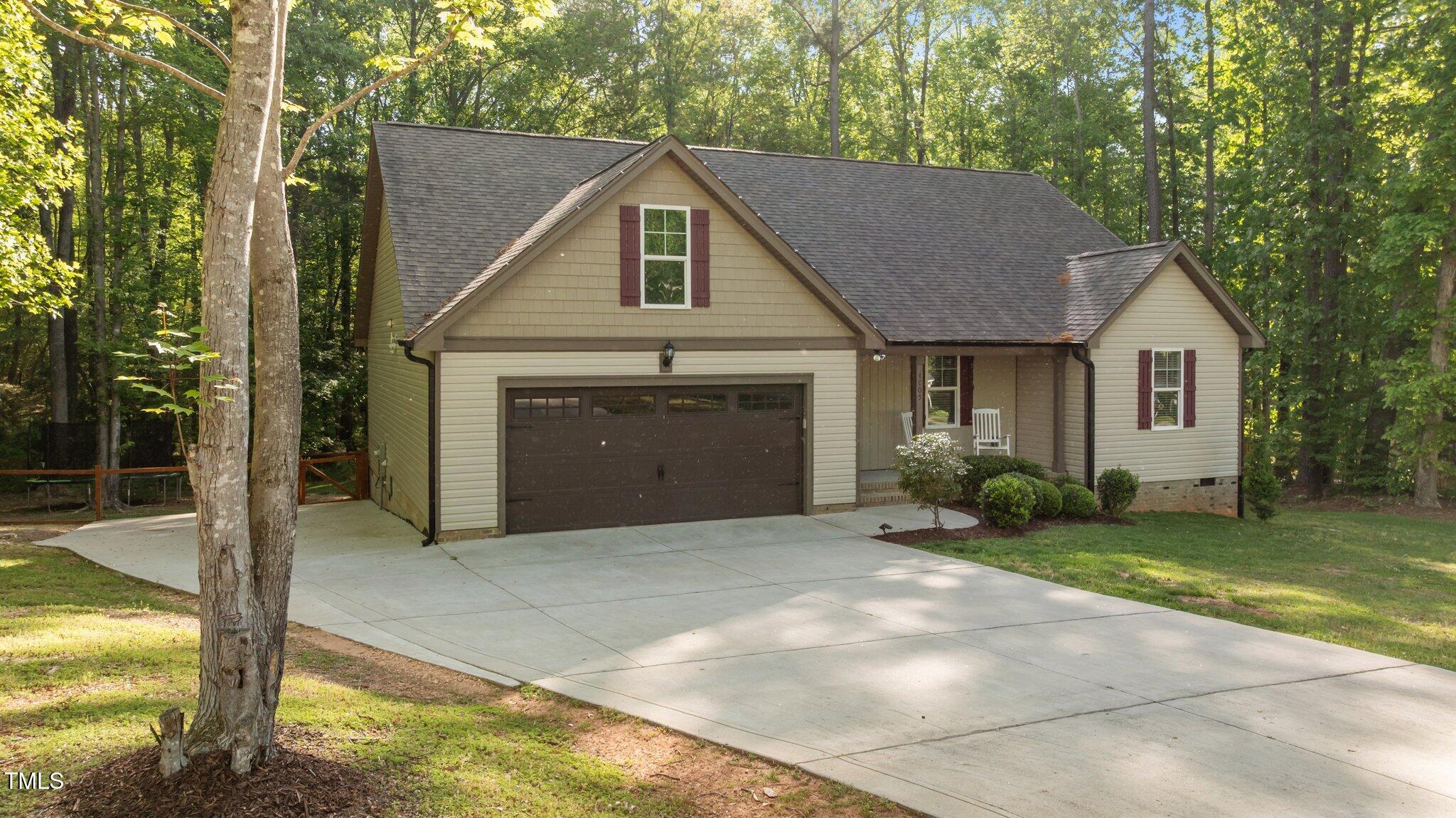 4005 Colleen Way