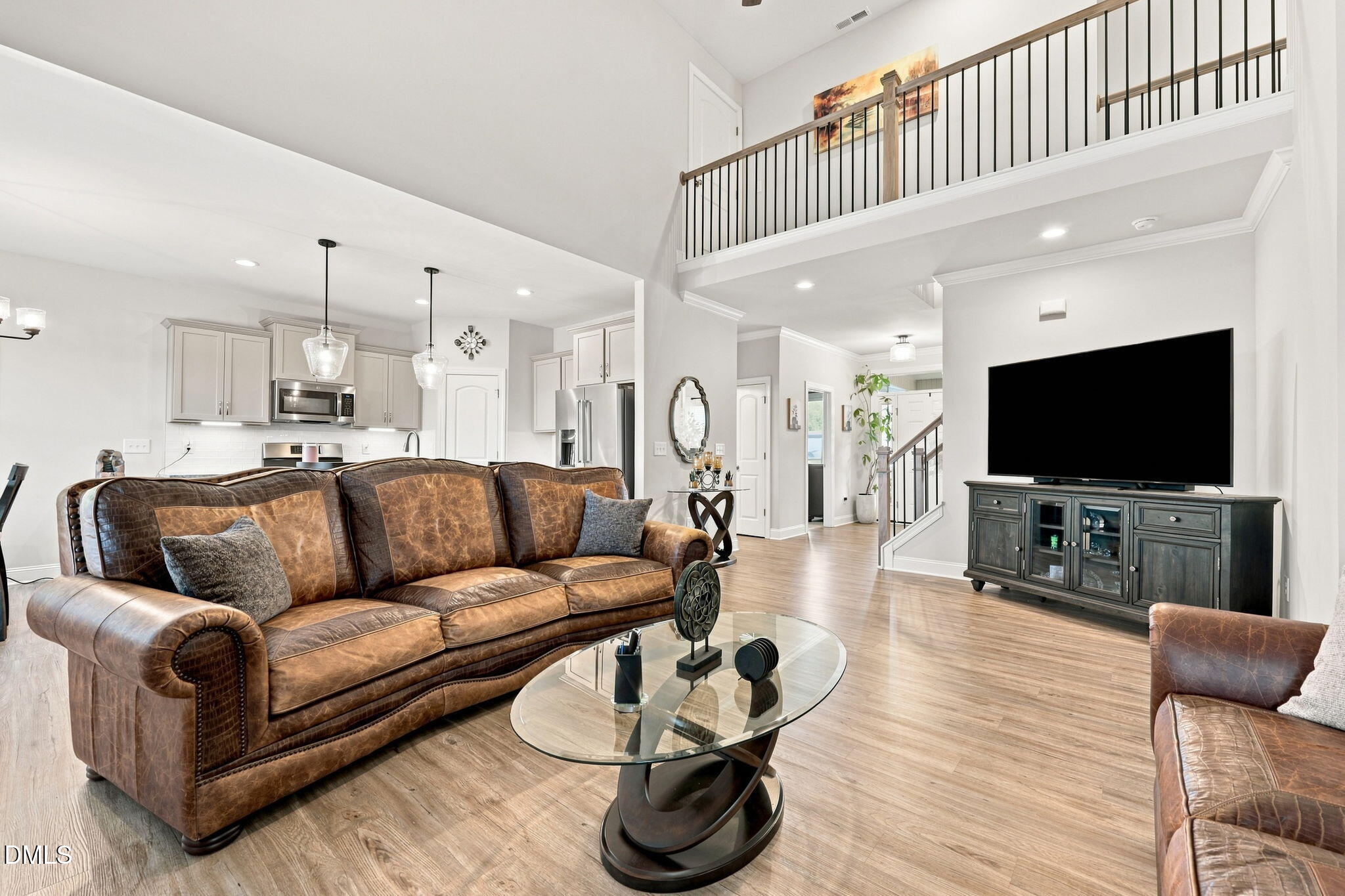 245 Stephens Way