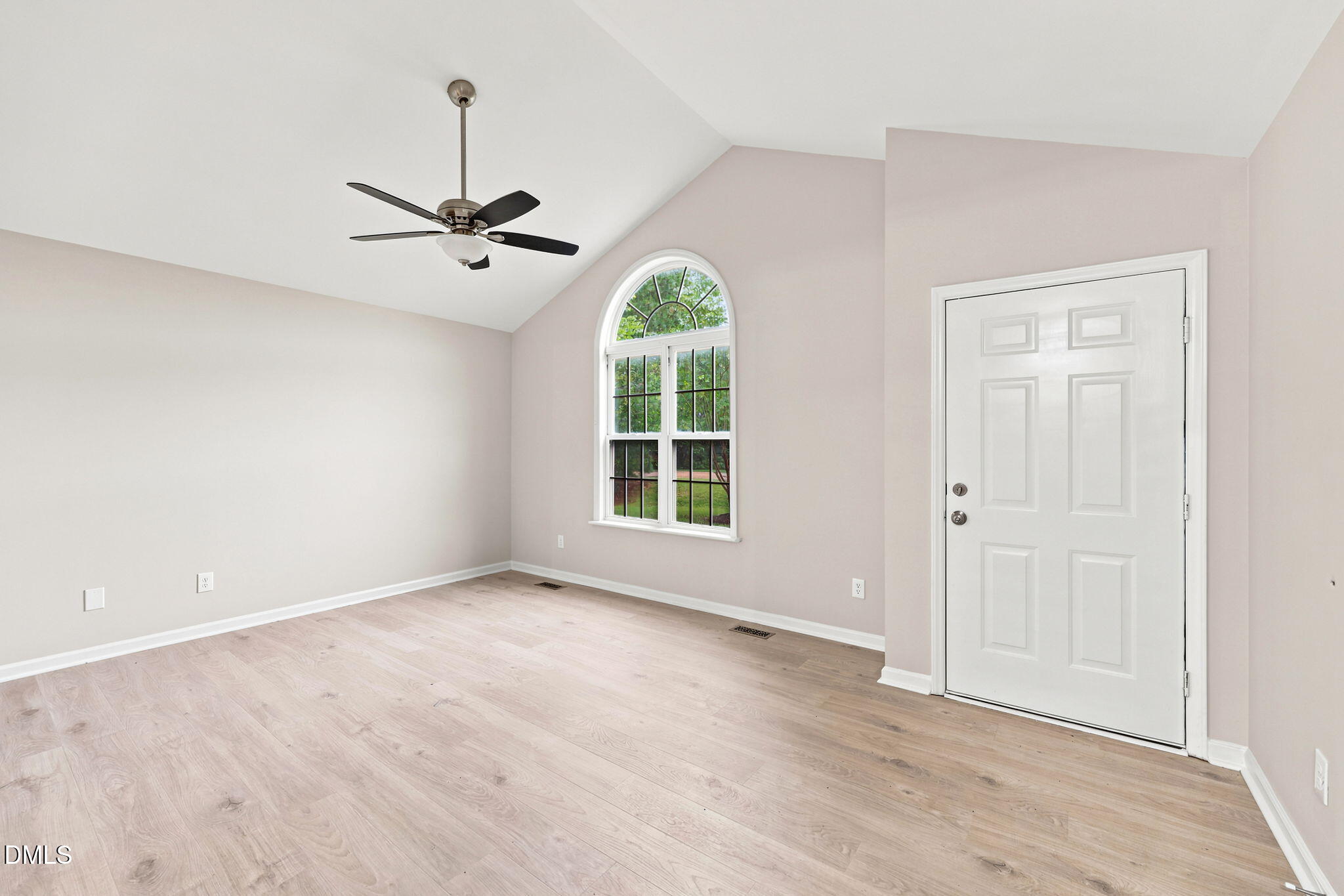 105 Poplar Court